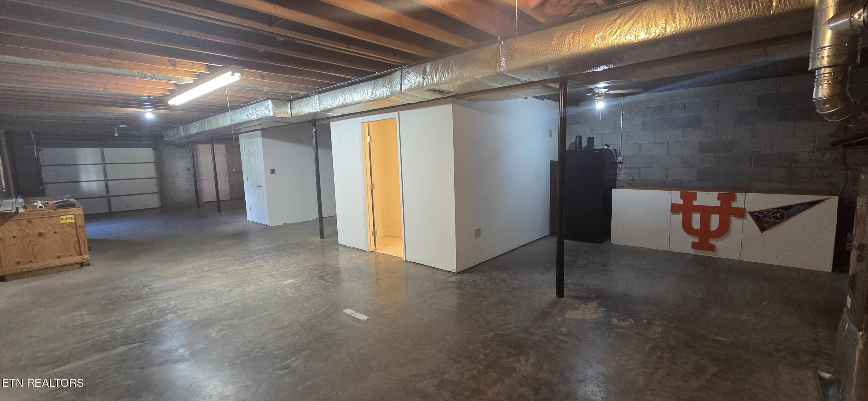 220 Roundup Lane Lenoir City TN 37772