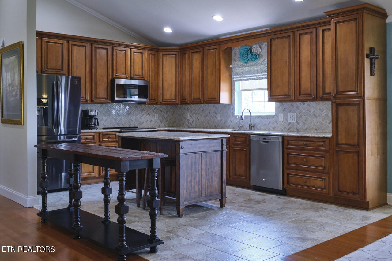 132 Skyline Drive Dandridge TN 37725