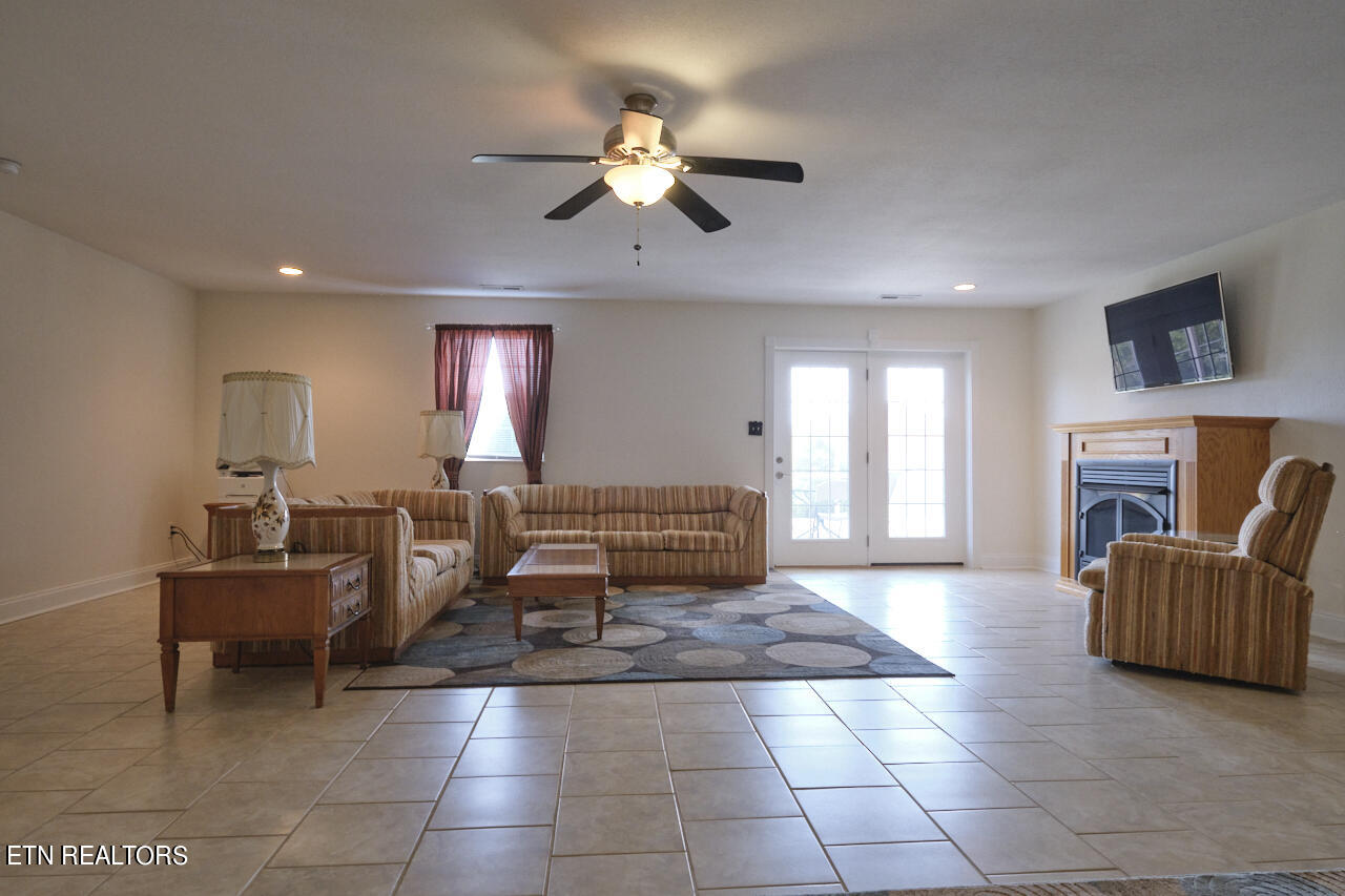 132 Skyline Drive Dandridge TN 37725