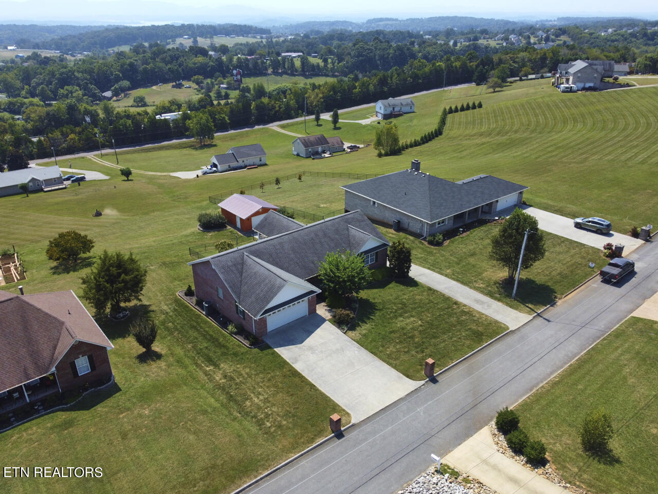 132 Skyline Drive Dandridge TN 37725