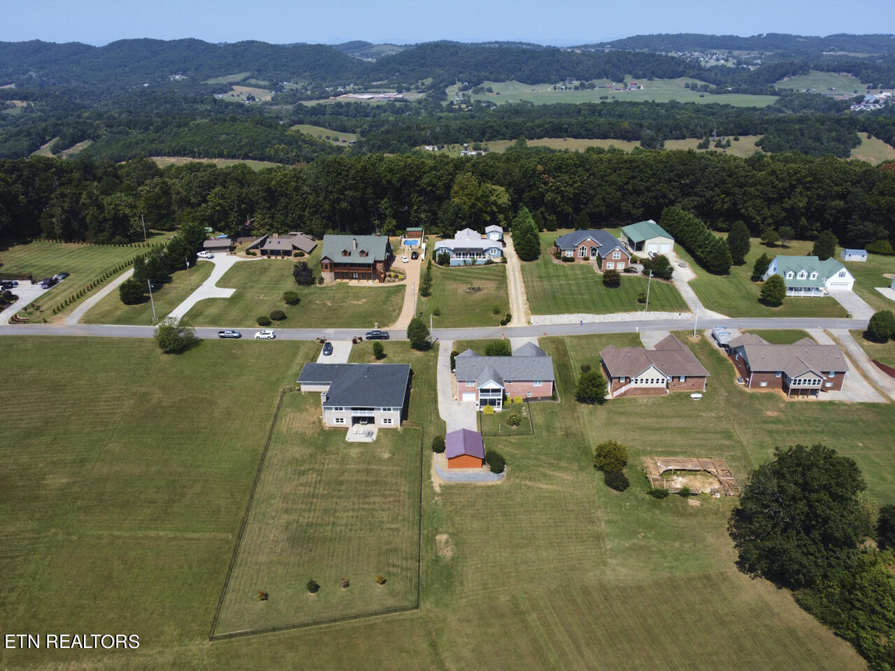 132 Skyline Drive Dandridge TN 37725