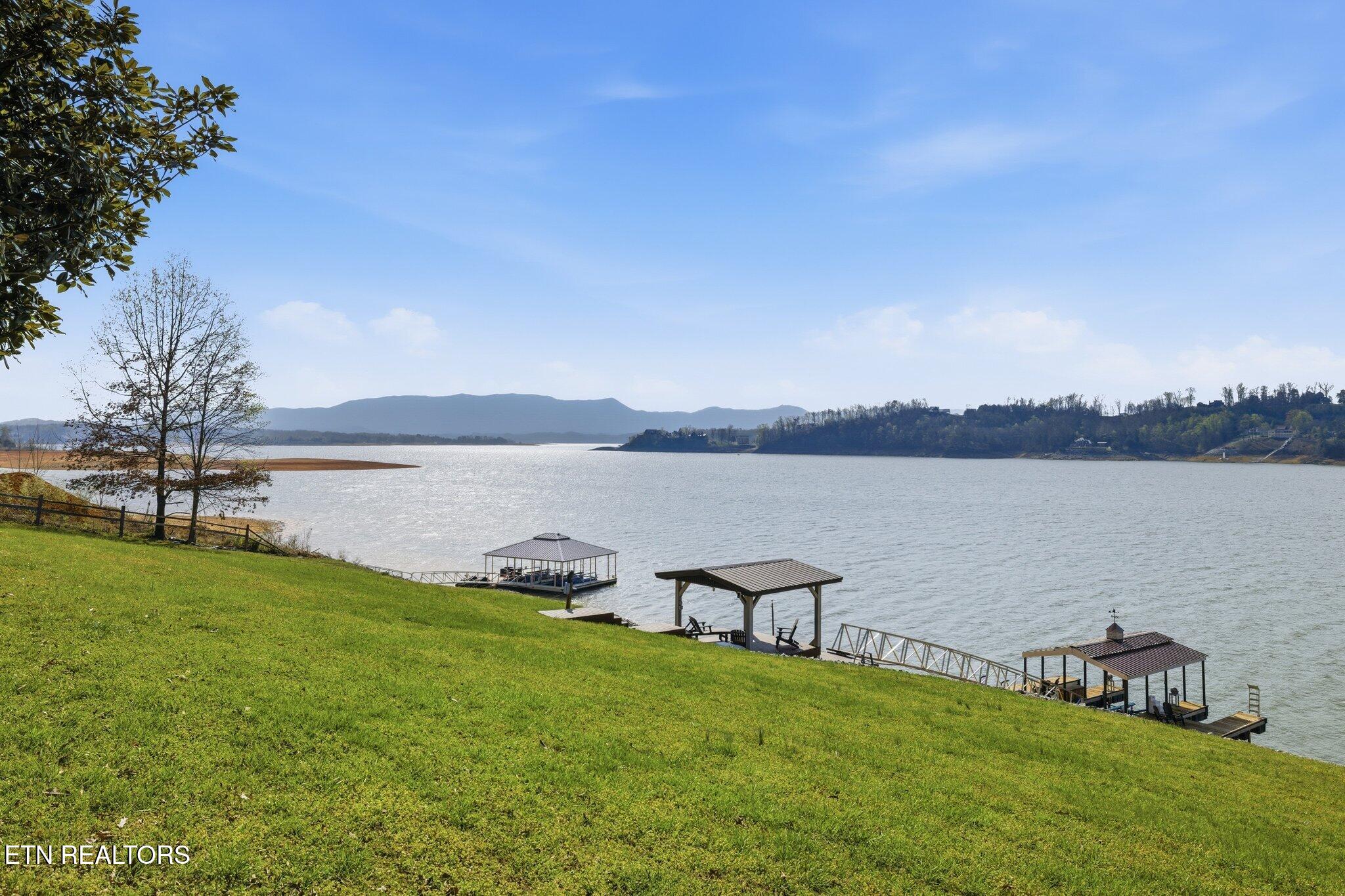 468 Trotline Road Dandridge TN 37725