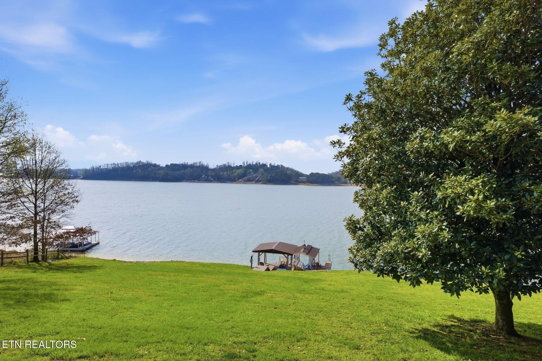 468 Trotline Road Dandridge TN 37725