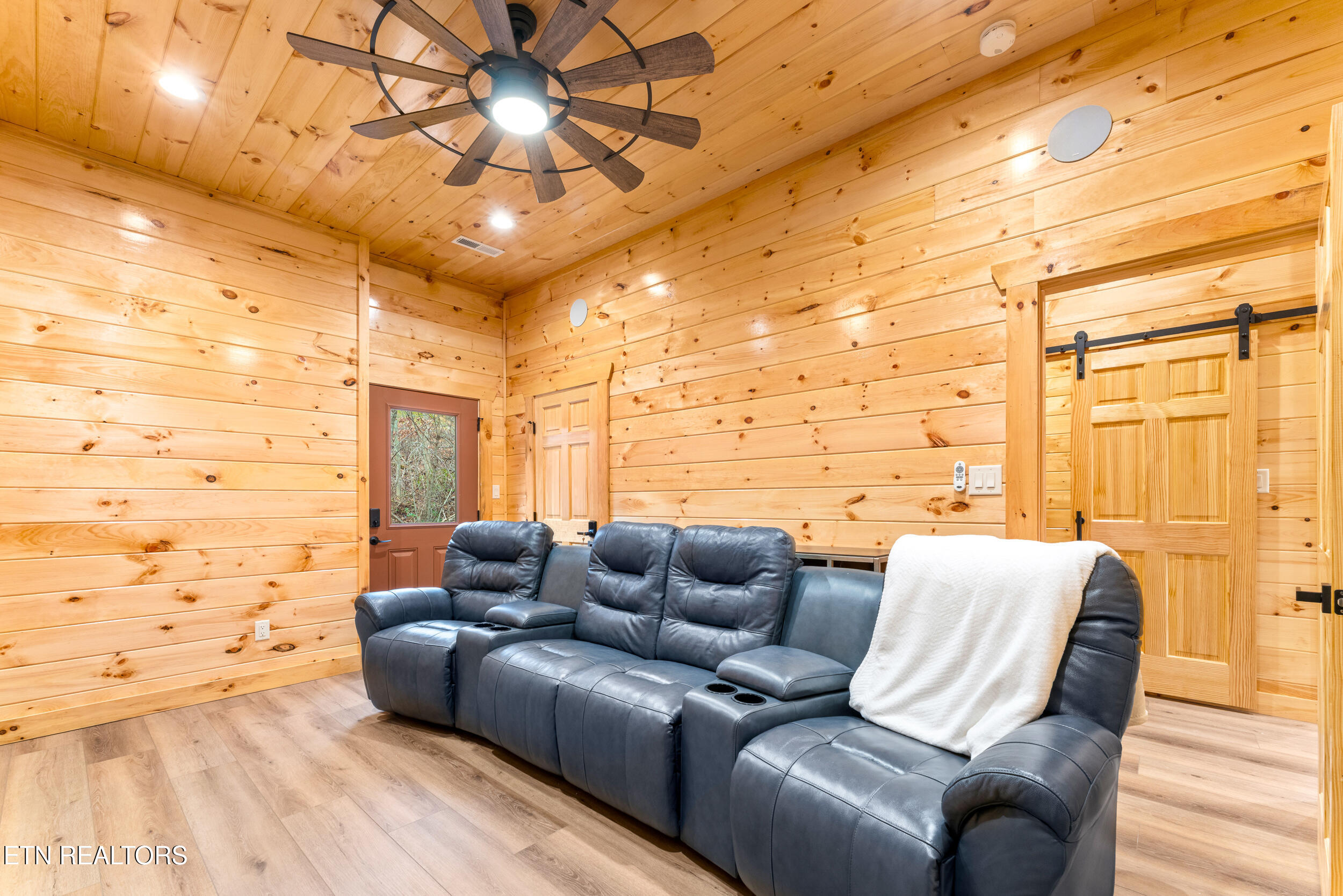 1017 Street Of Dreams Gatlinburg TN 37738