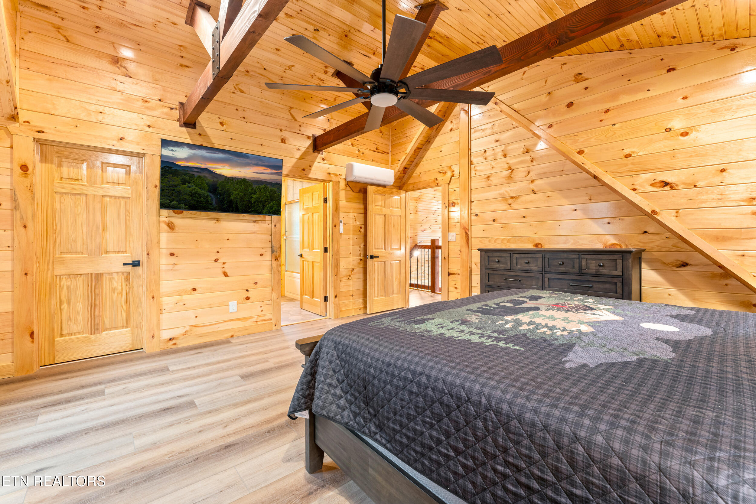 1017 Street Of Dreams Gatlinburg TN 37738