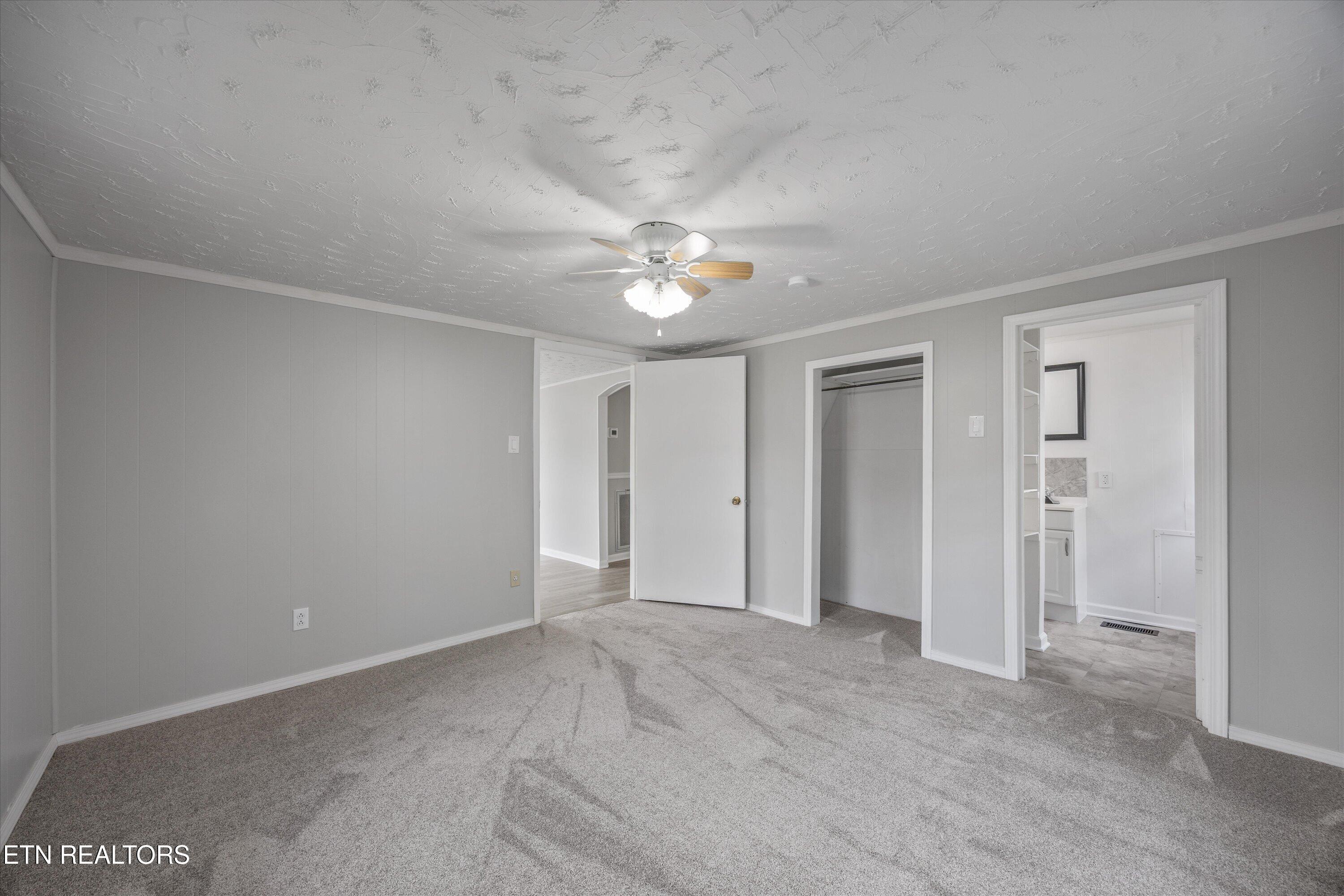 826 Sidebrook Avenue Knoxville TN 37921