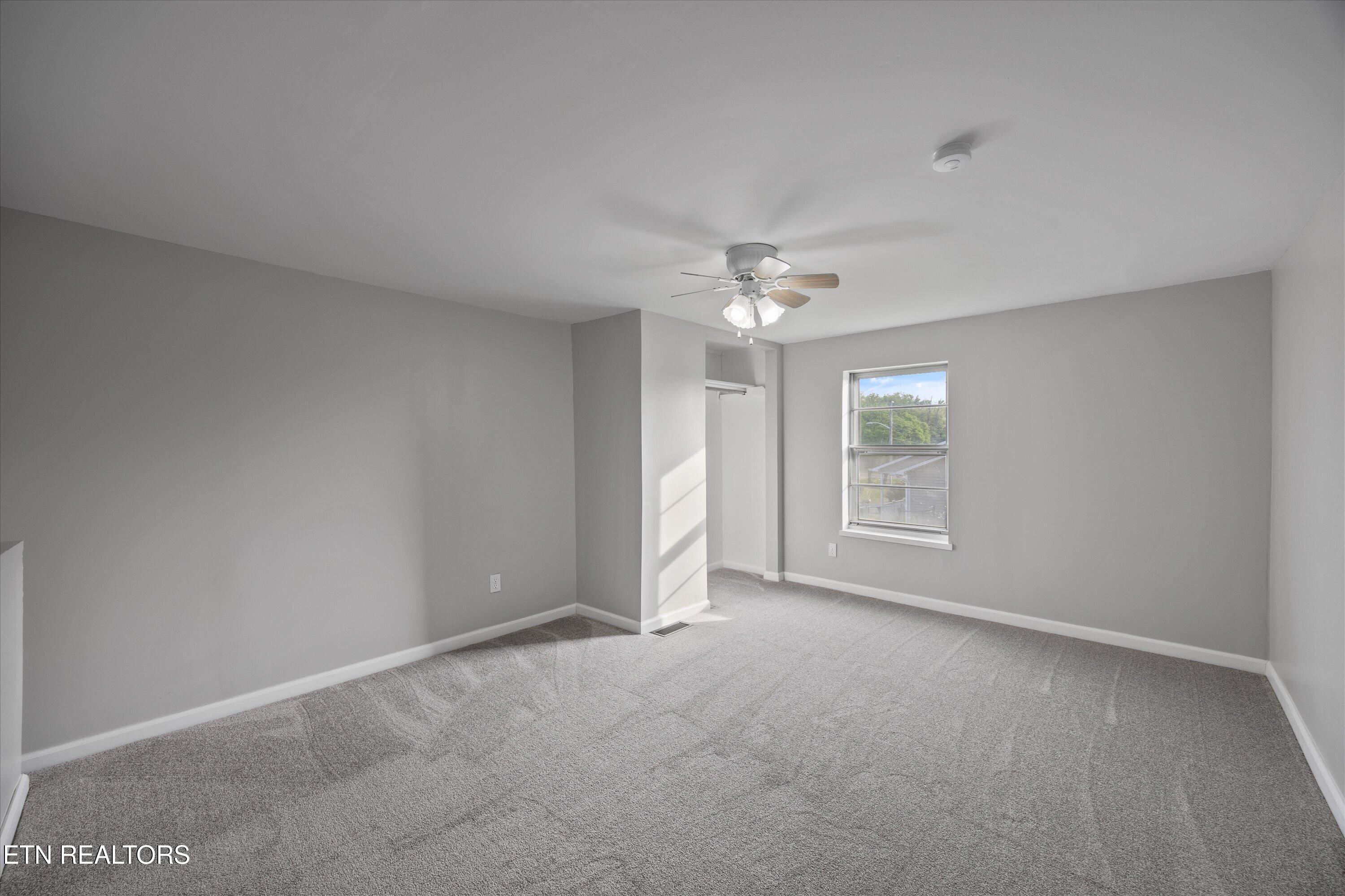 826 Sidebrook Avenue Knoxville TN 37921