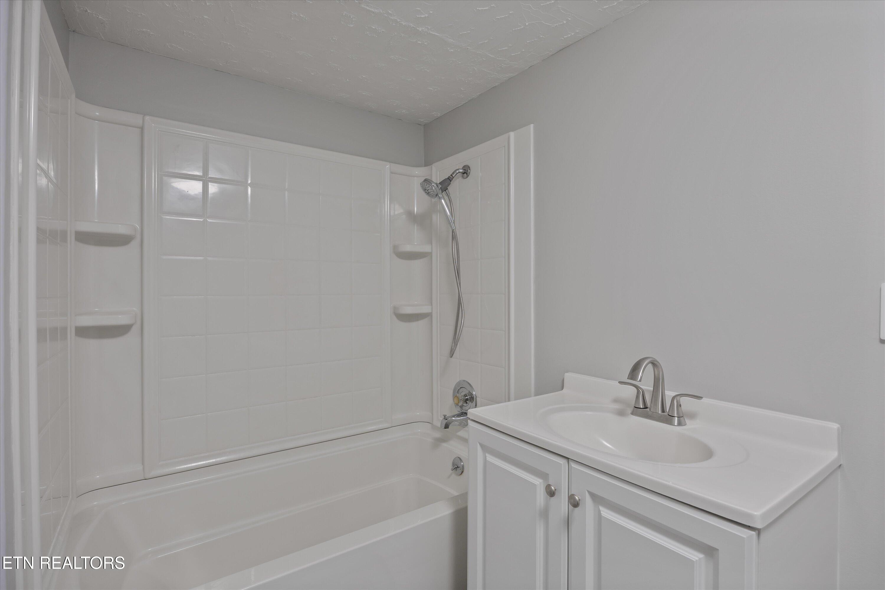 826 Sidebrook Avenue Knoxville TN 37921