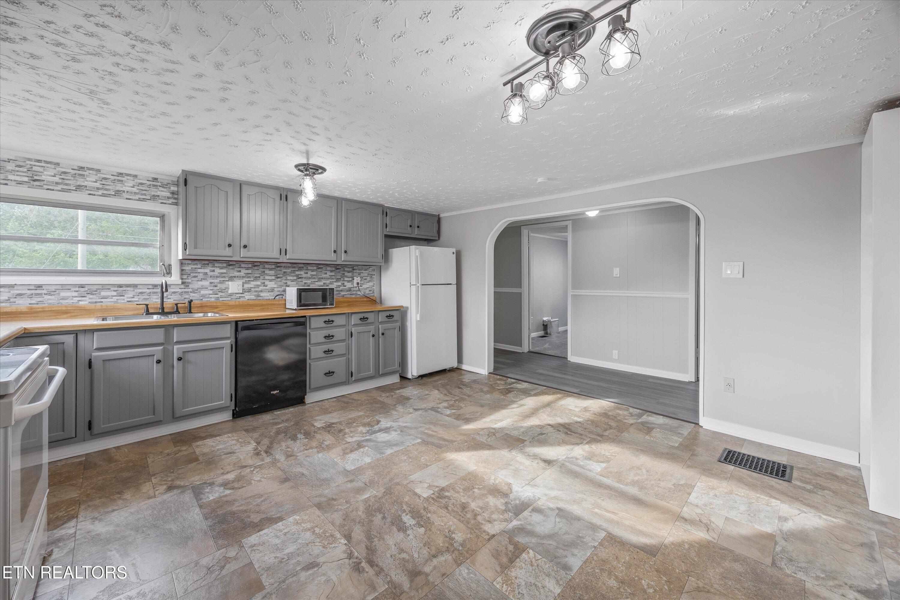 826 Sidebrook Avenue Knoxville TN 37921