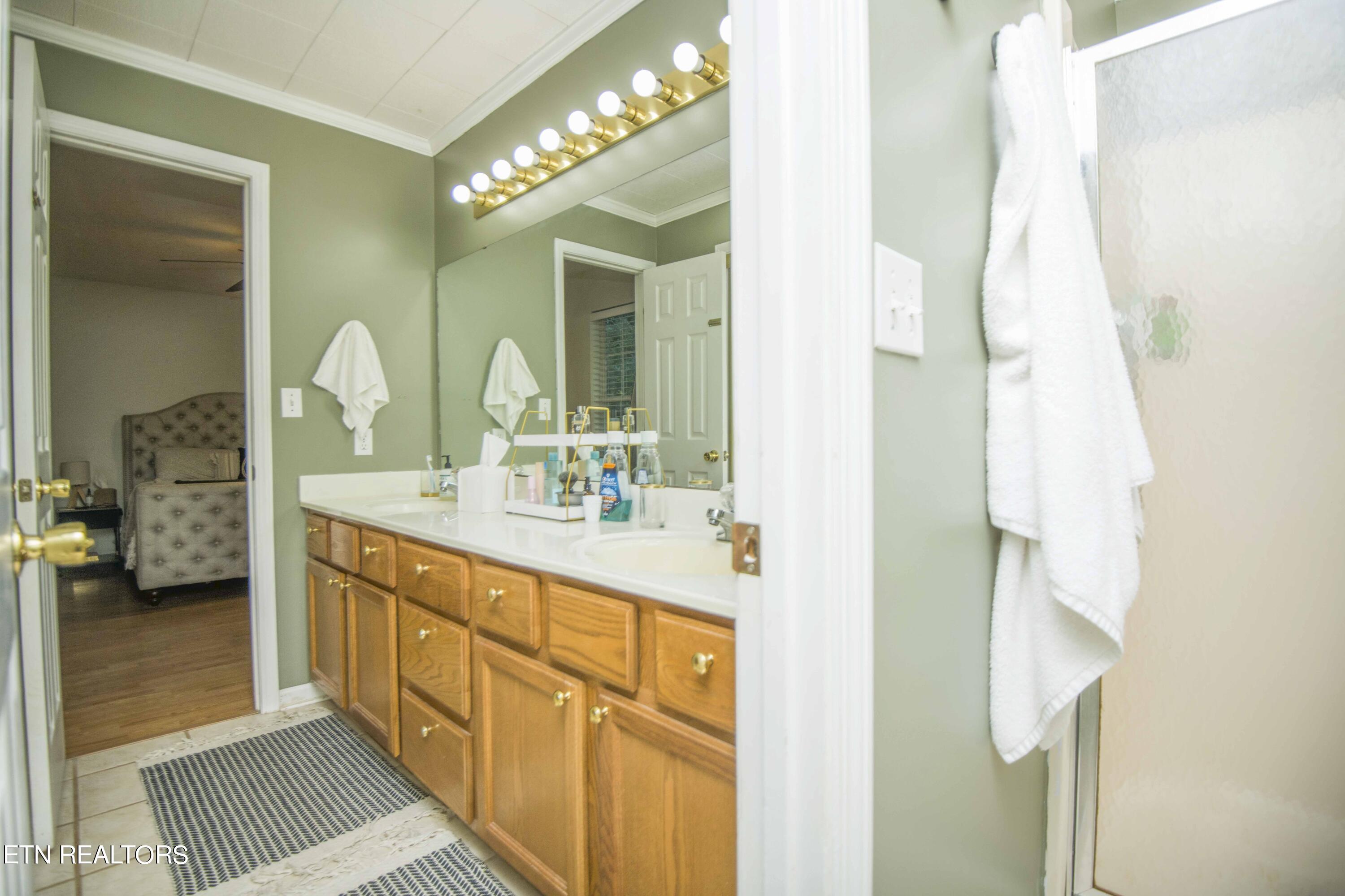 689 Mahoney Road Oliver Springs TN 37840