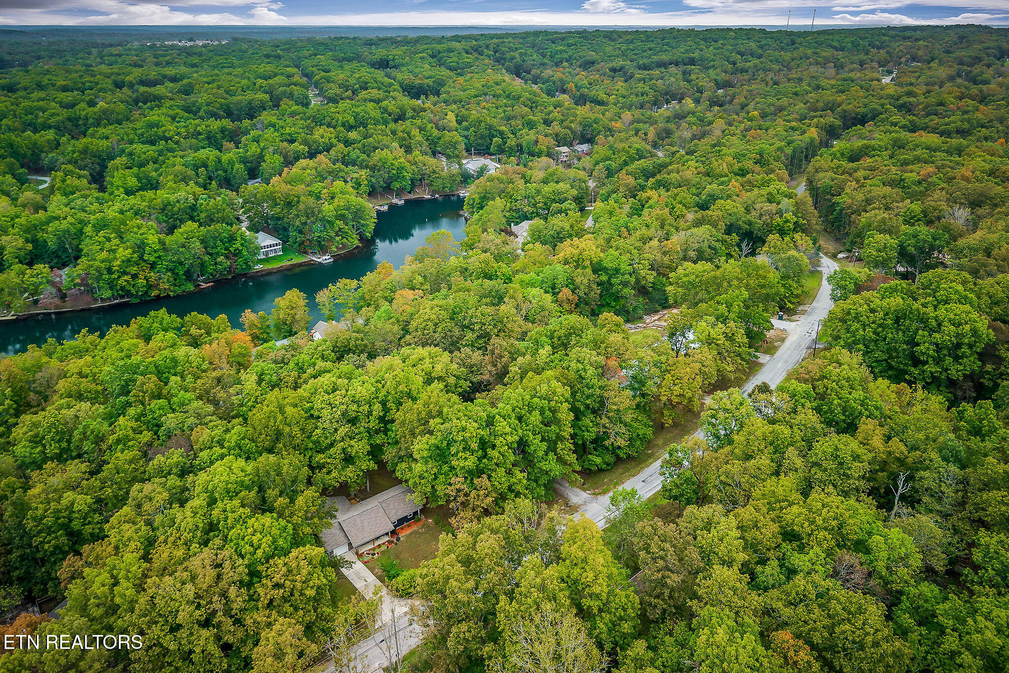 155 Lakeshire Drive Crossville TN 38558