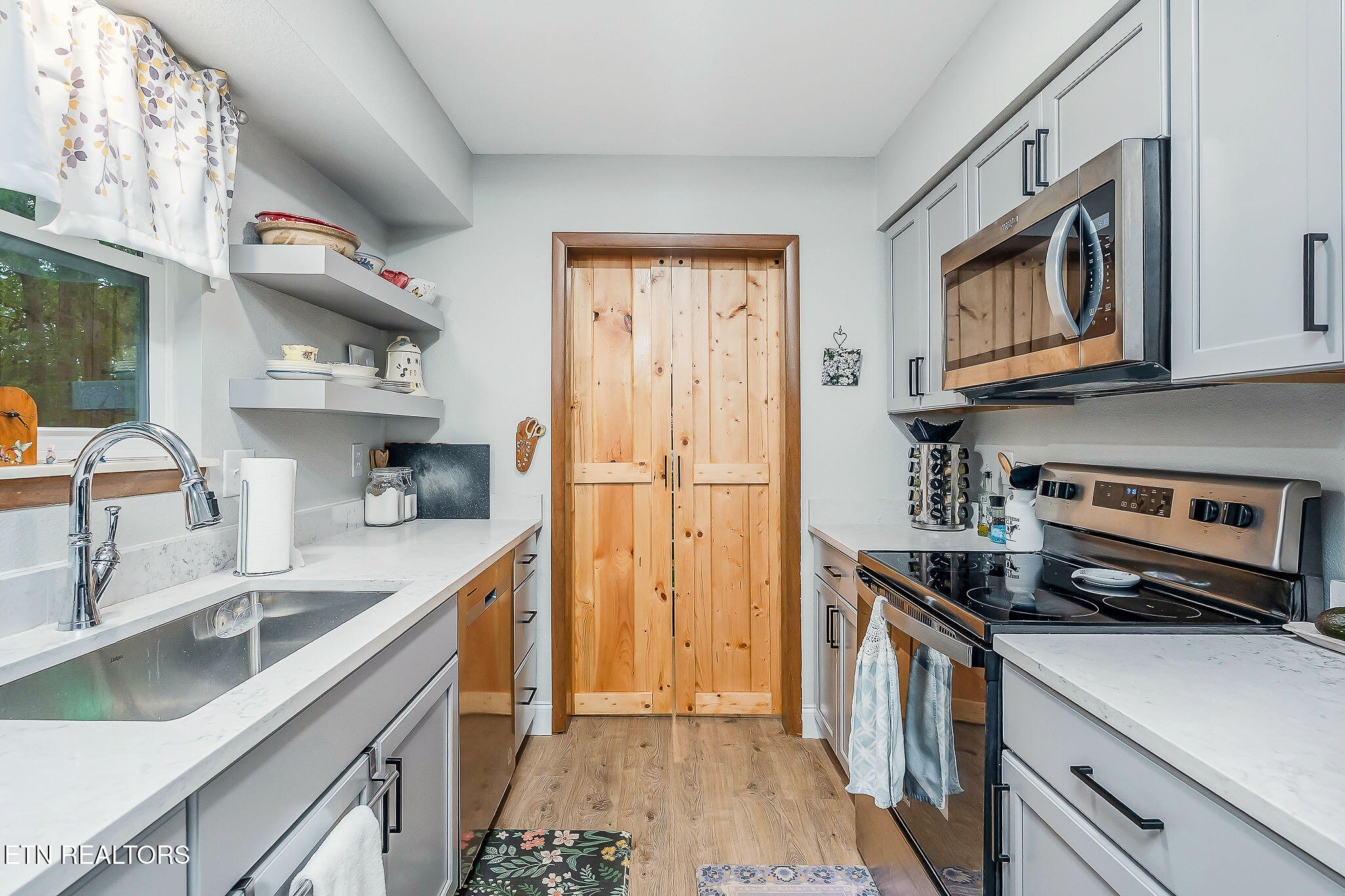 155 Lakeshire Drive Crossville TN 38558