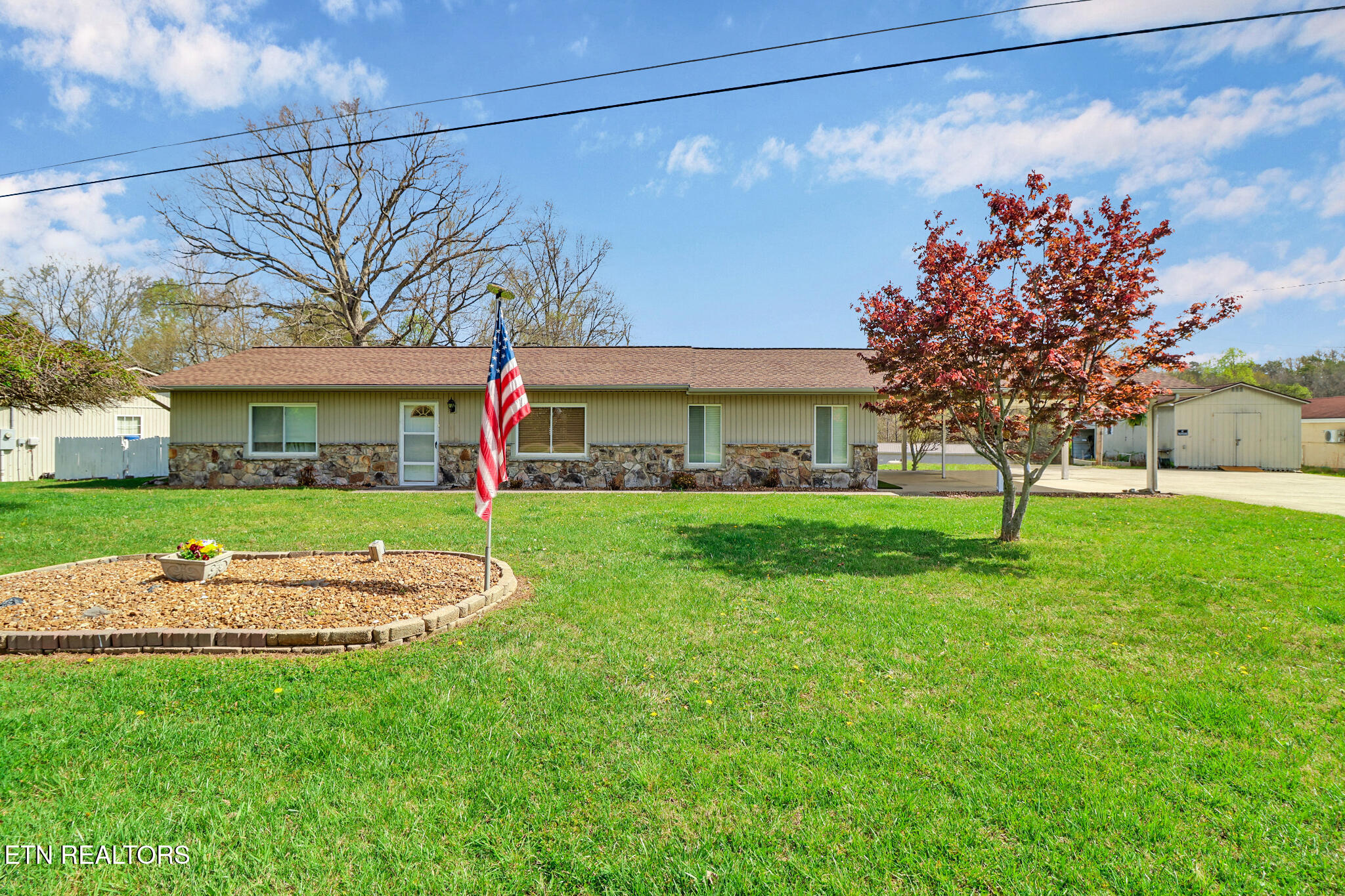 98 Drew Howard Road Crossville TN 38558