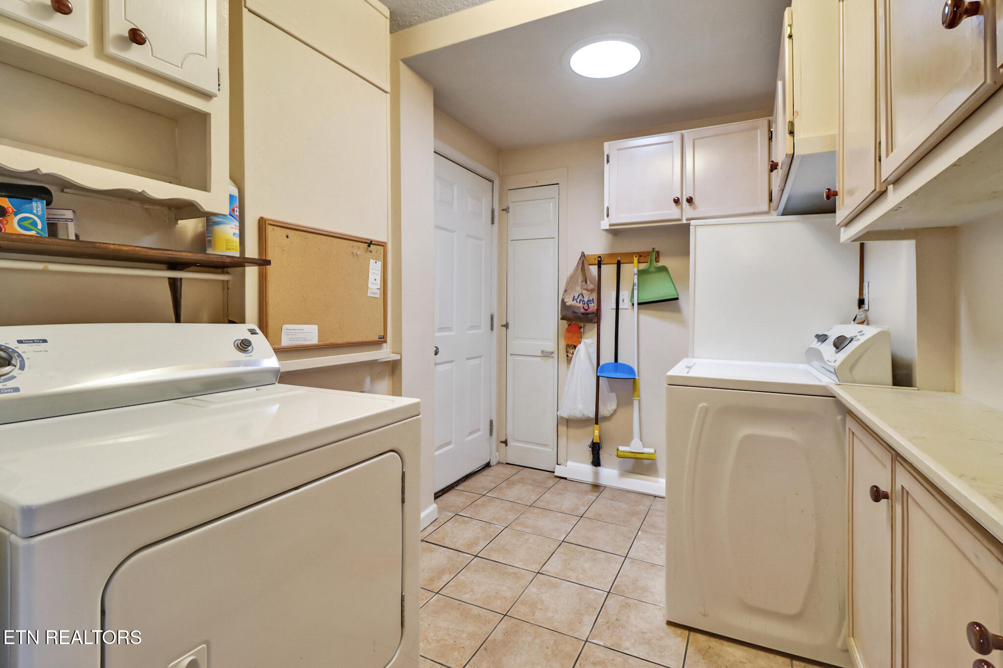 98 Drew Howard Road Crossville TN 38558