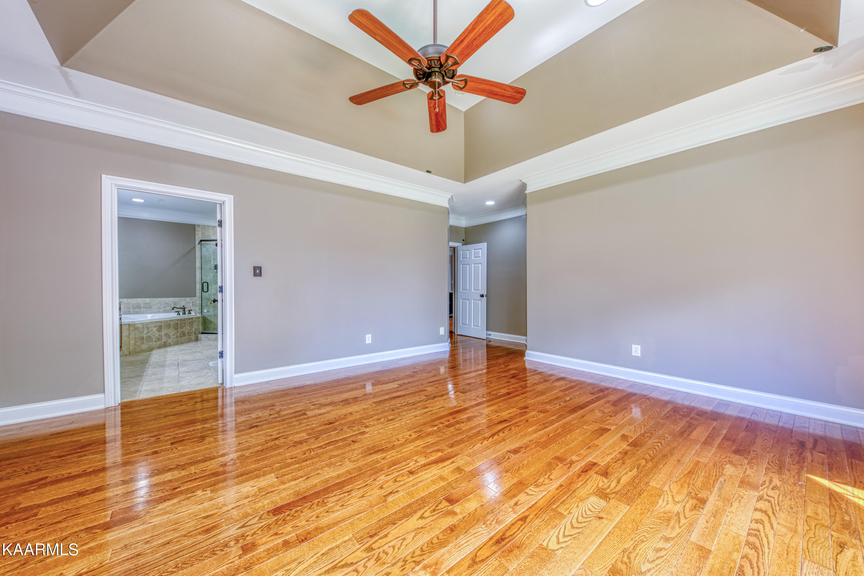 223 Spring Water Lane Knoxville TN 37934