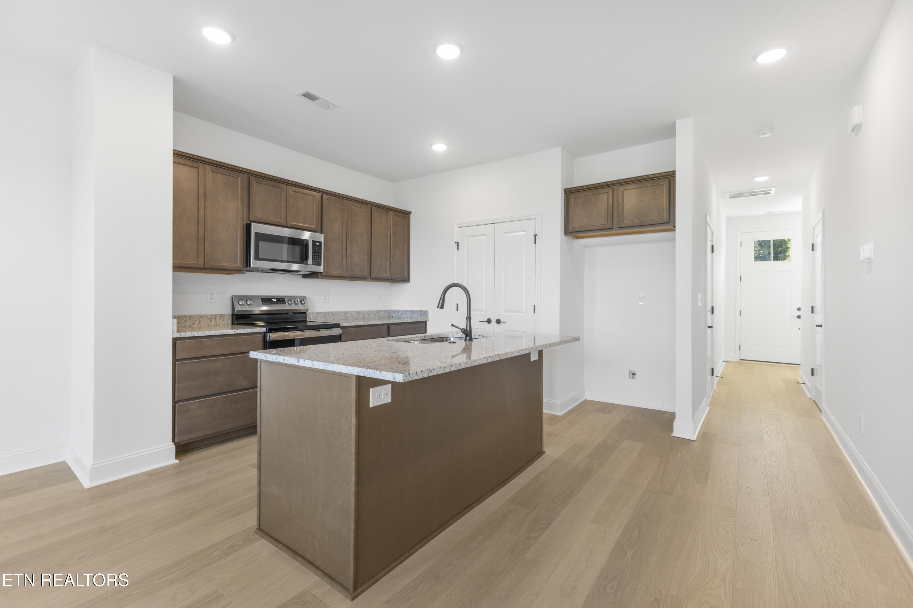 8706 Chapman Trace Way Knoxville TN 37920