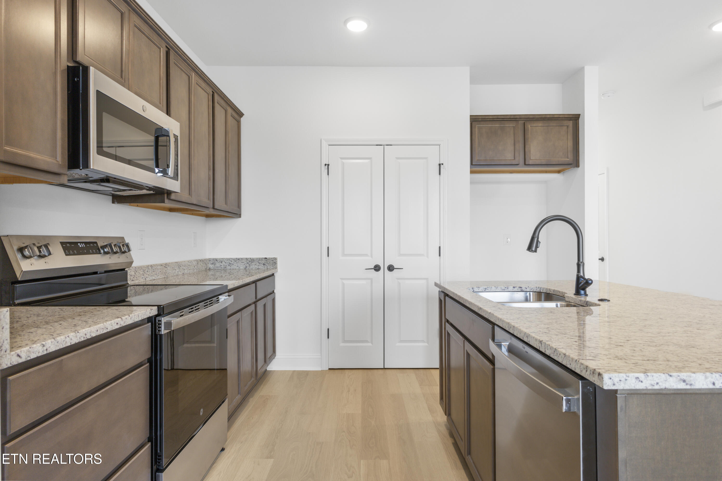 8706 Chapman Trace Way Knoxville TN 37920