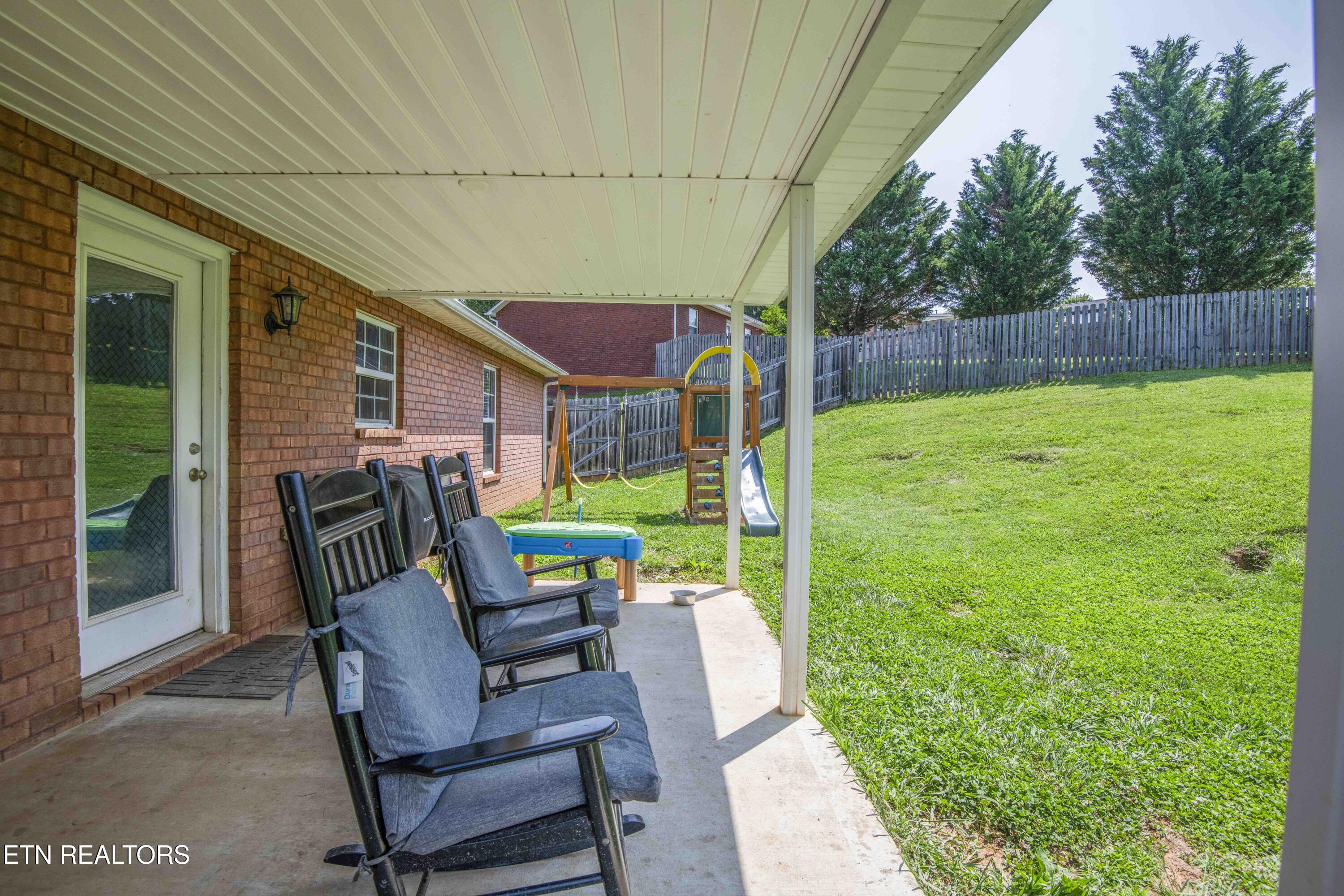 8210 Dove Wing Lane Knoxville TN 37938