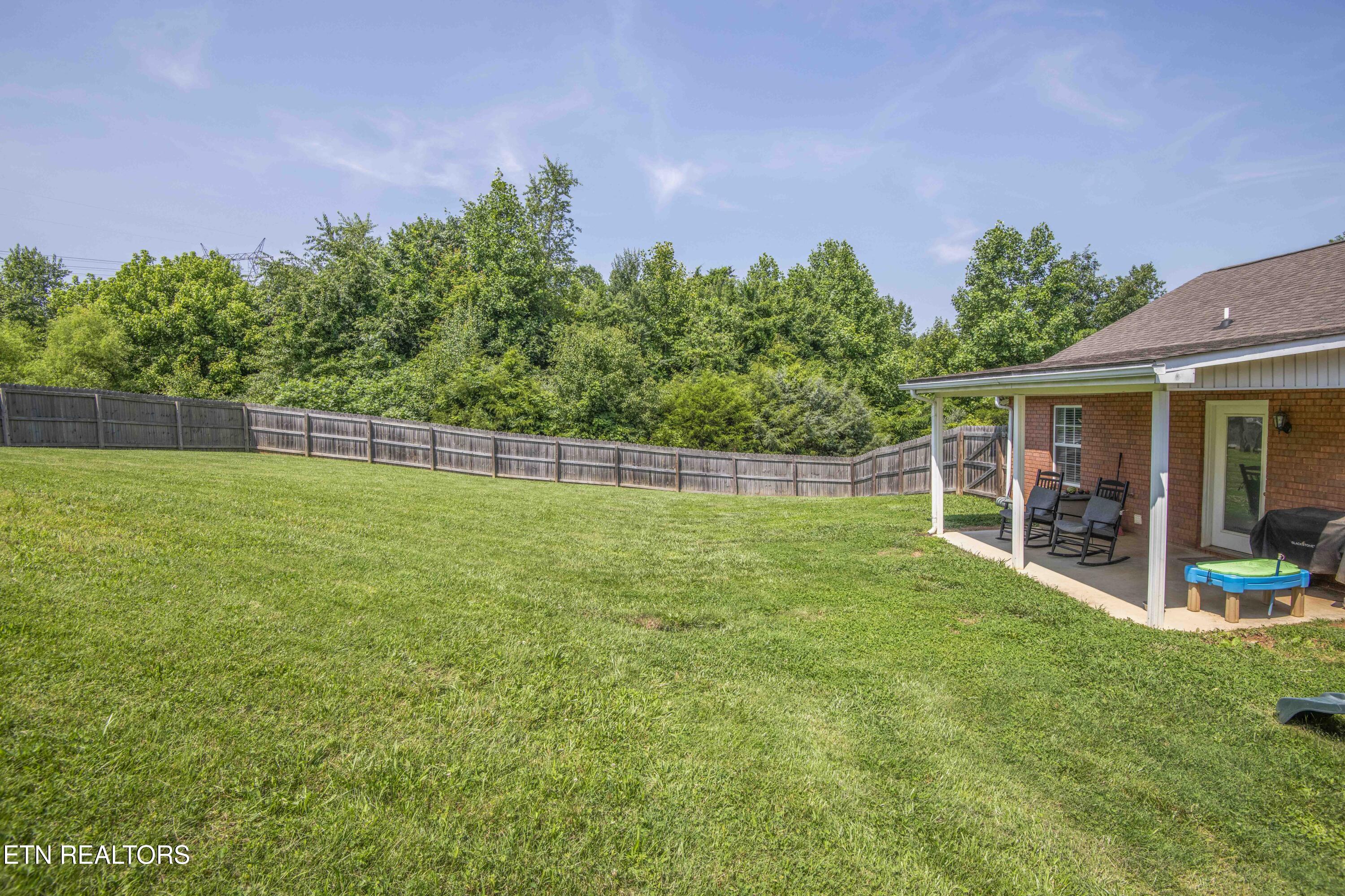 8210 Dove Wing Lane Knoxville TN 37938