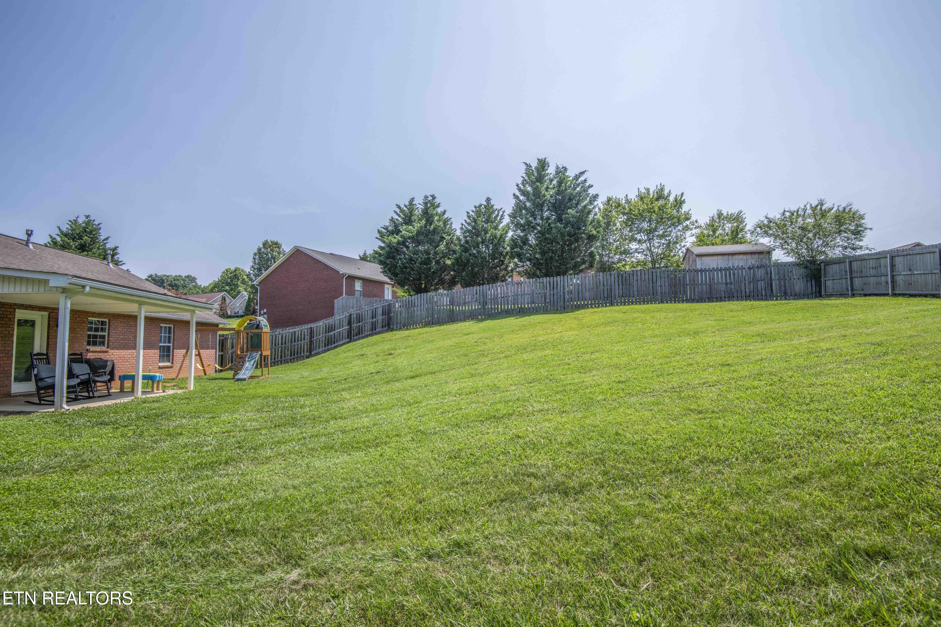 8210 Dove Wing Lane Knoxville TN 37938