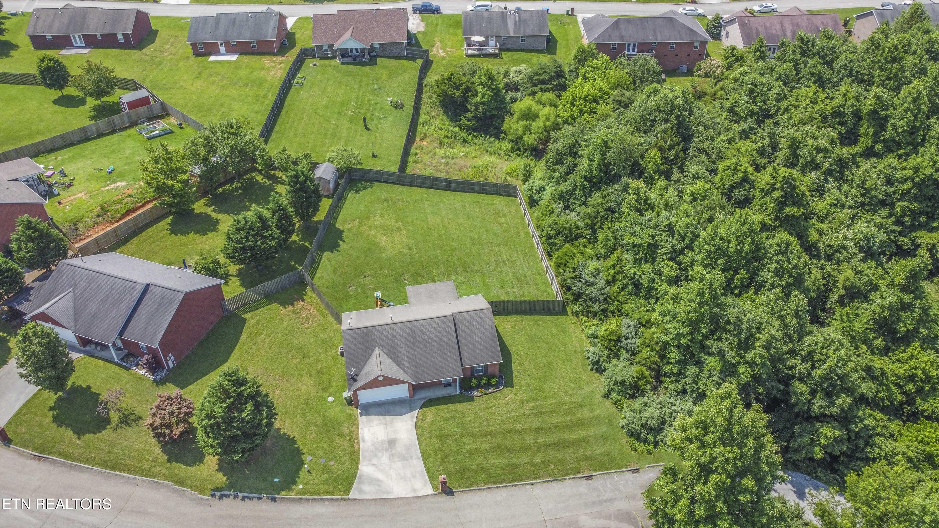 8210 Dove Wing Lane Knoxville TN 37938