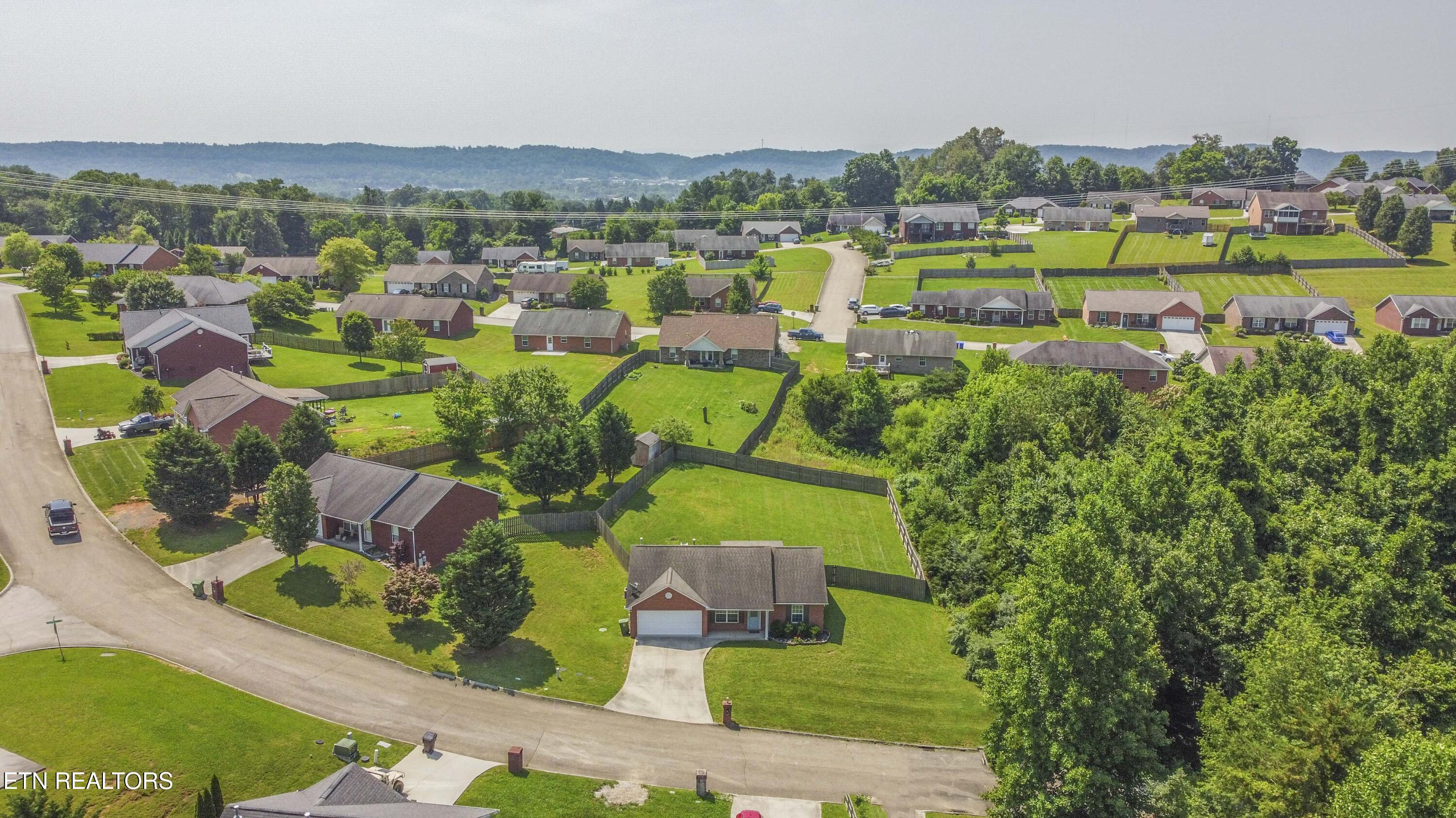 8210 Dove Wing Lane Knoxville TN 37938