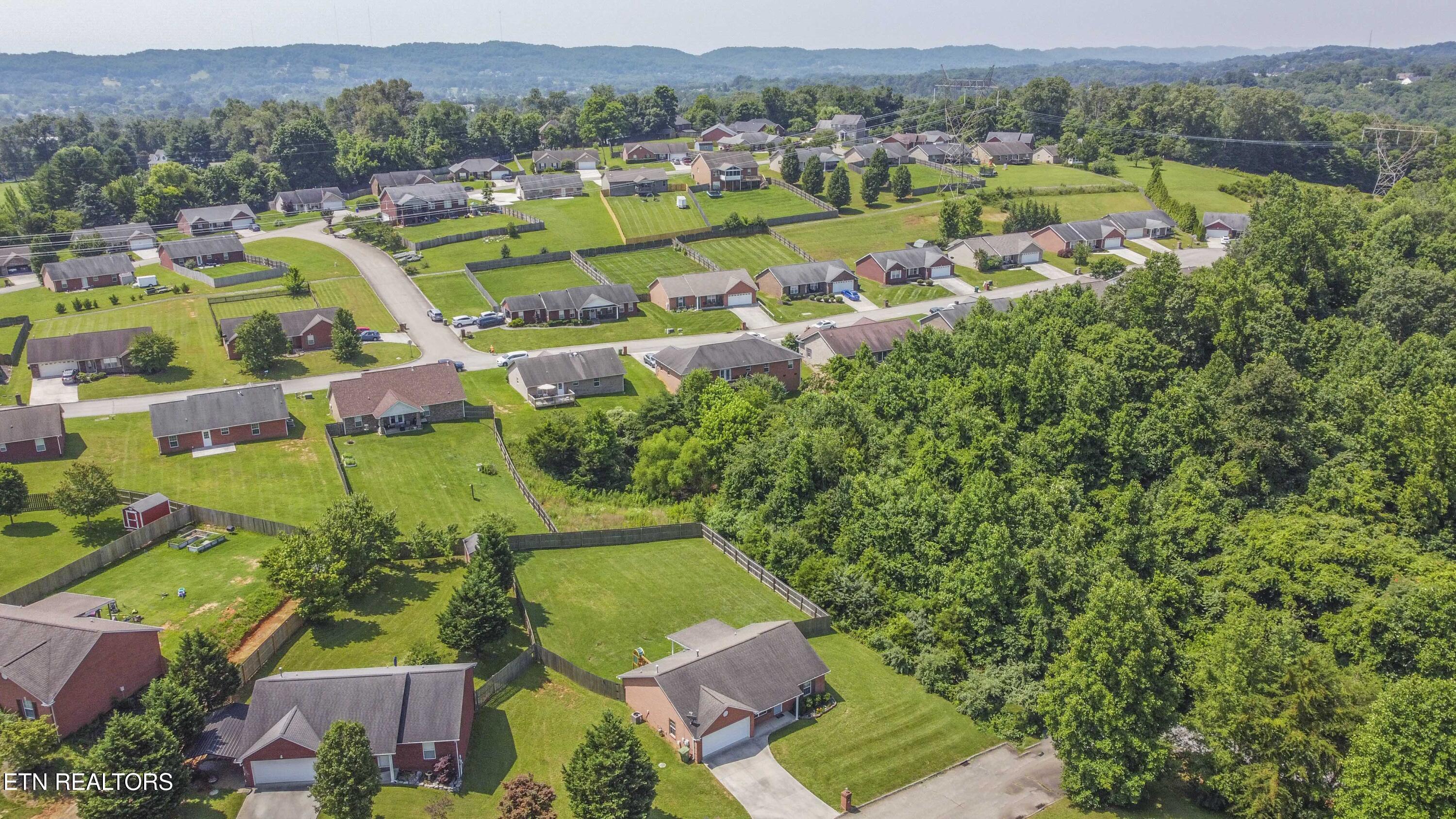 8210 Dove Wing Lane Knoxville TN 37938