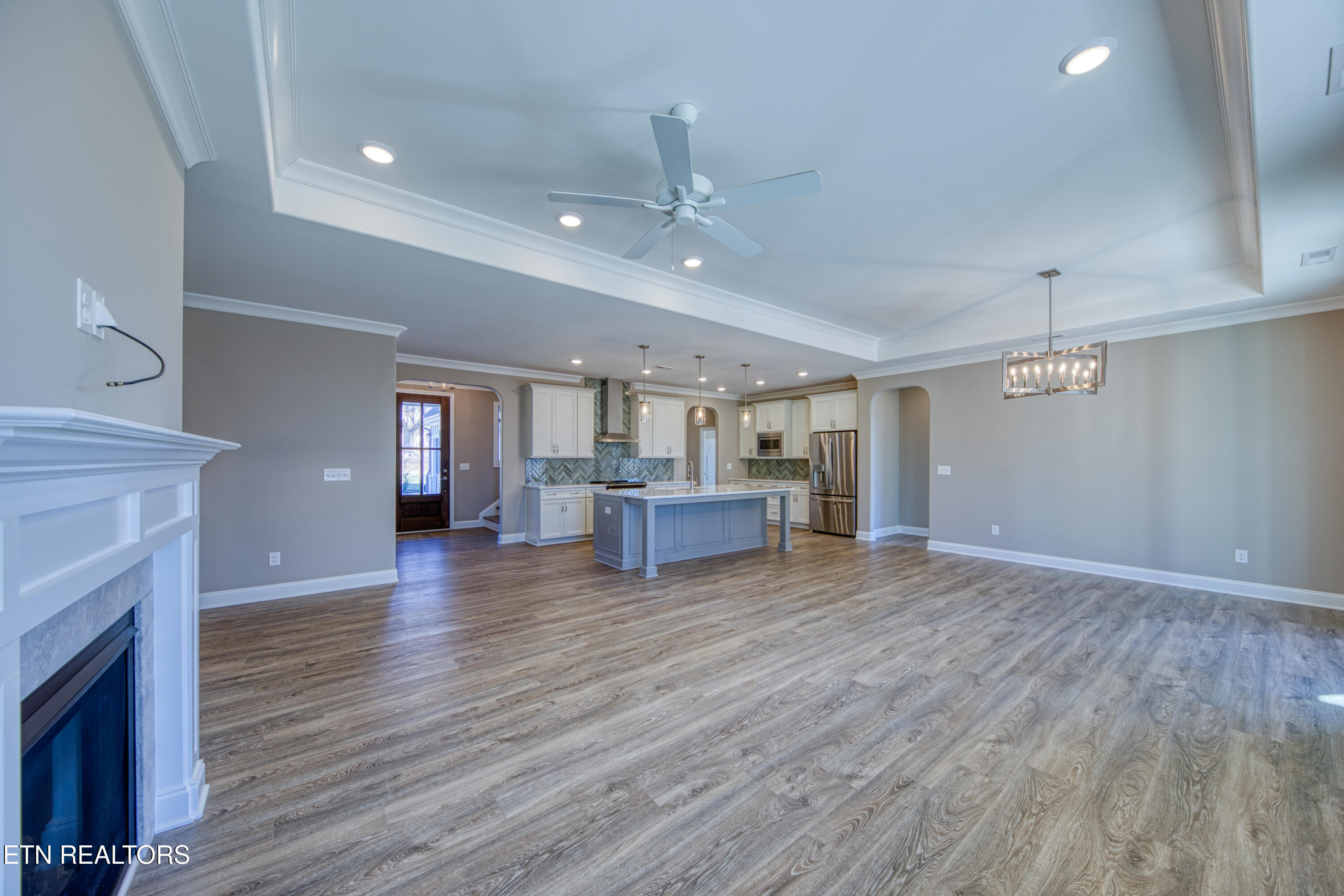 1869 Persimmon Ridge Loudon TN 37774