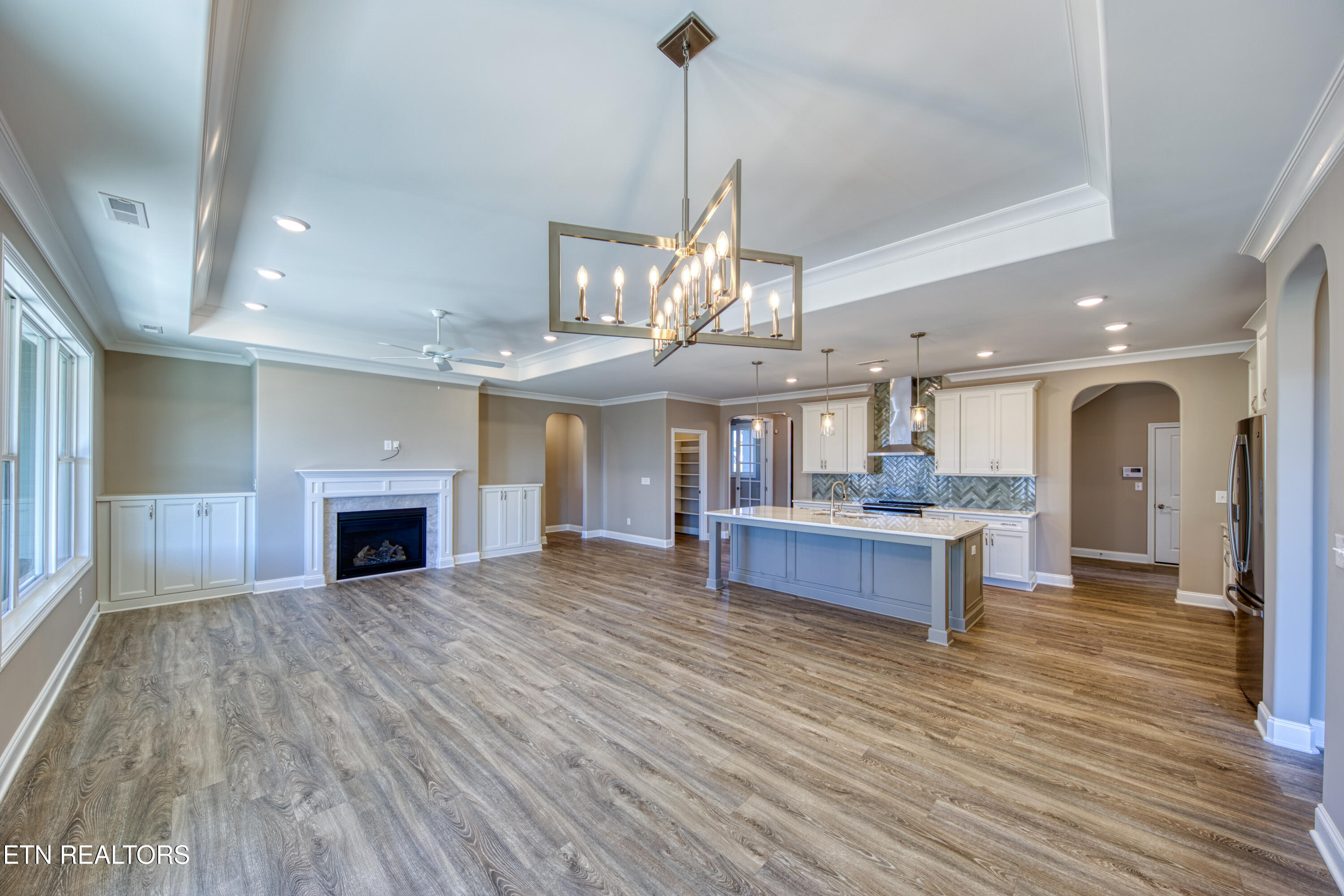 1869 Persimmon Ridge Loudon TN 37774