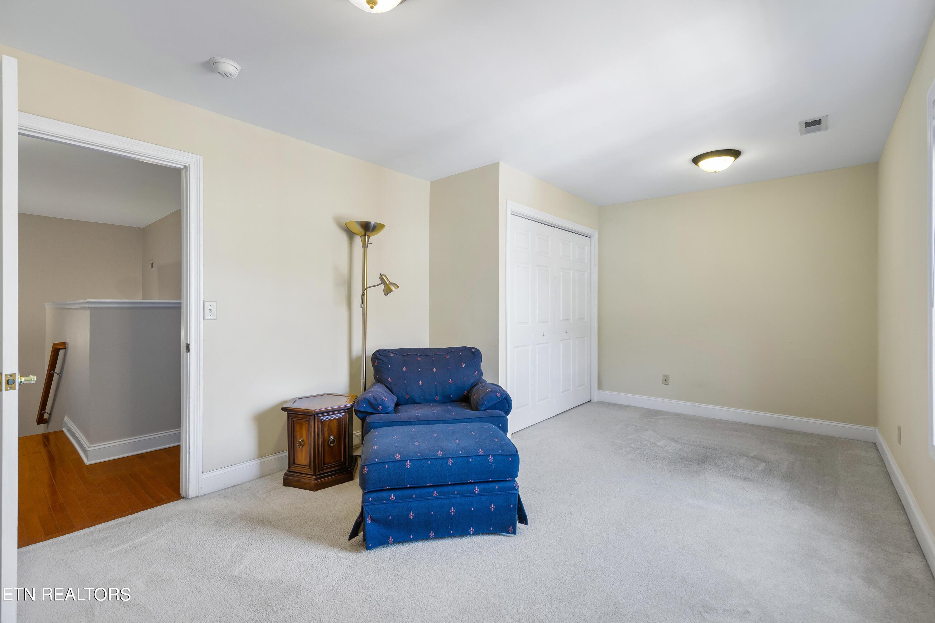 736 Poets Corner Way Knoxville TN 37919