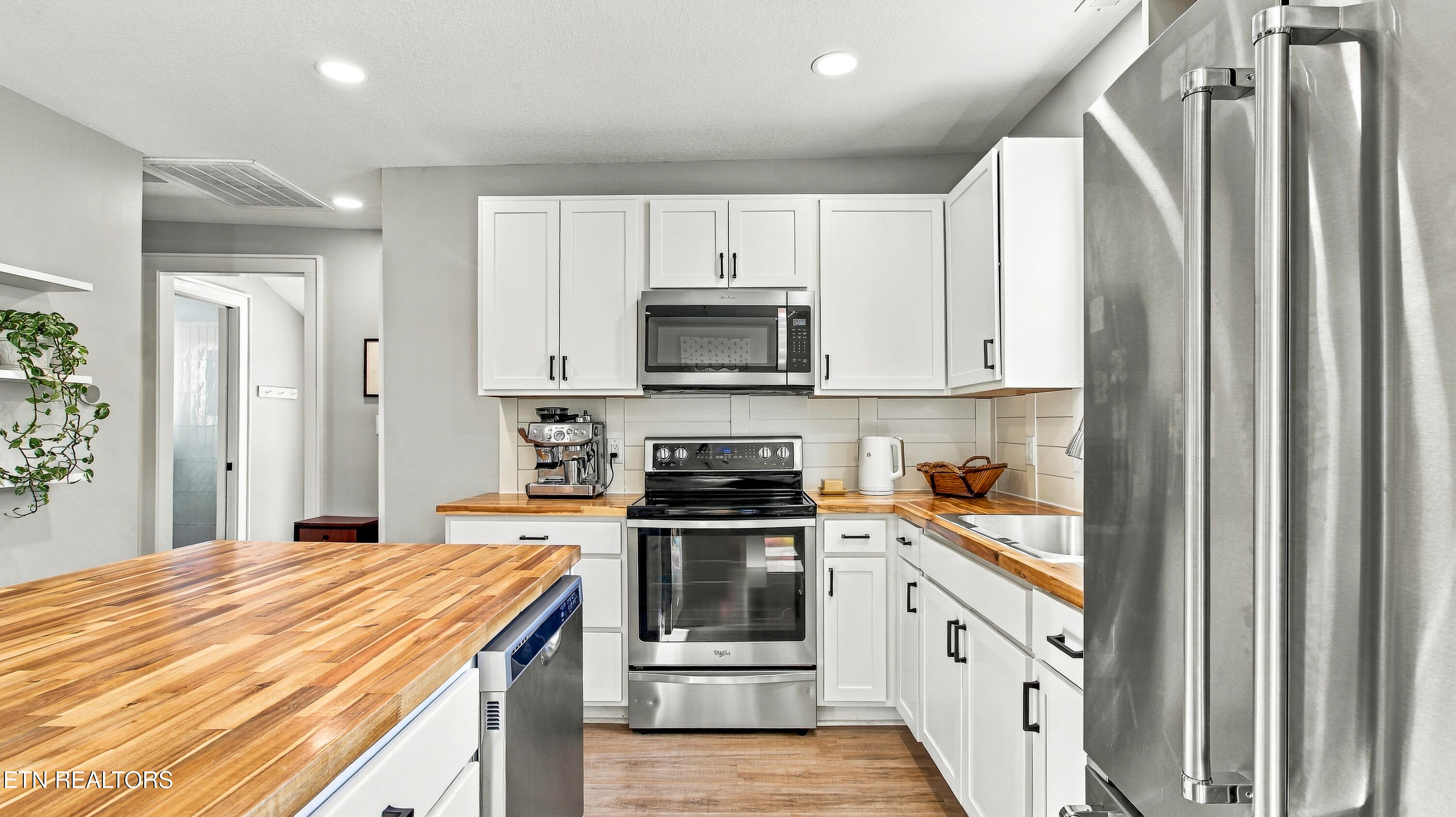 134 Hillcrest Drive Knoxville TN 37918