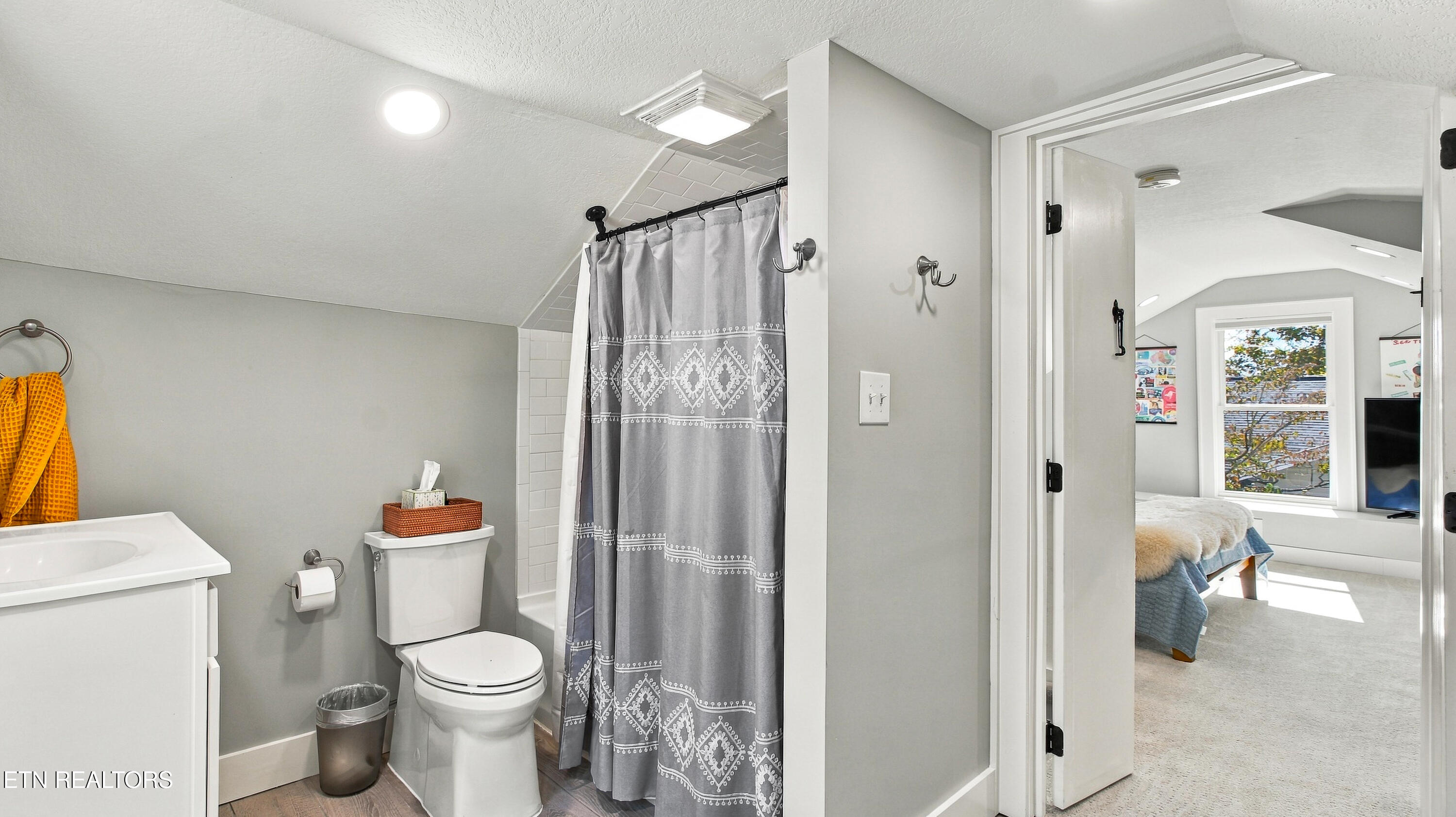 134 Hillcrest Drive Knoxville TN 37918