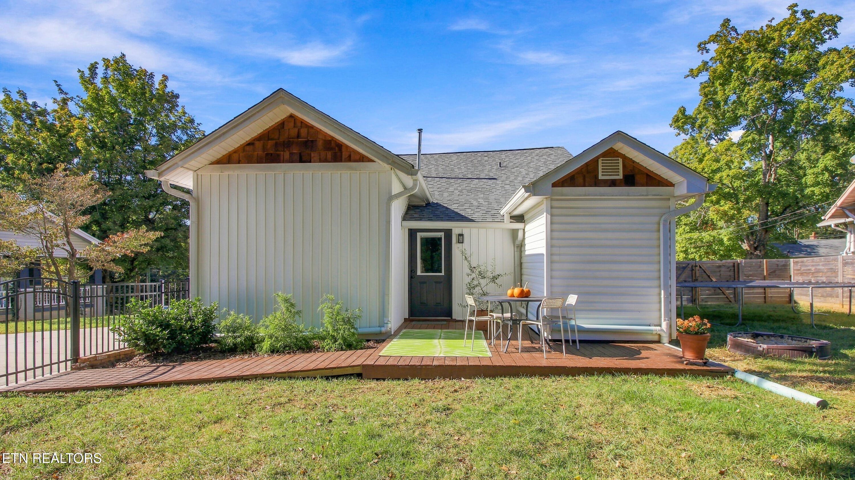 134 Hillcrest Drive Knoxville TN 37918
