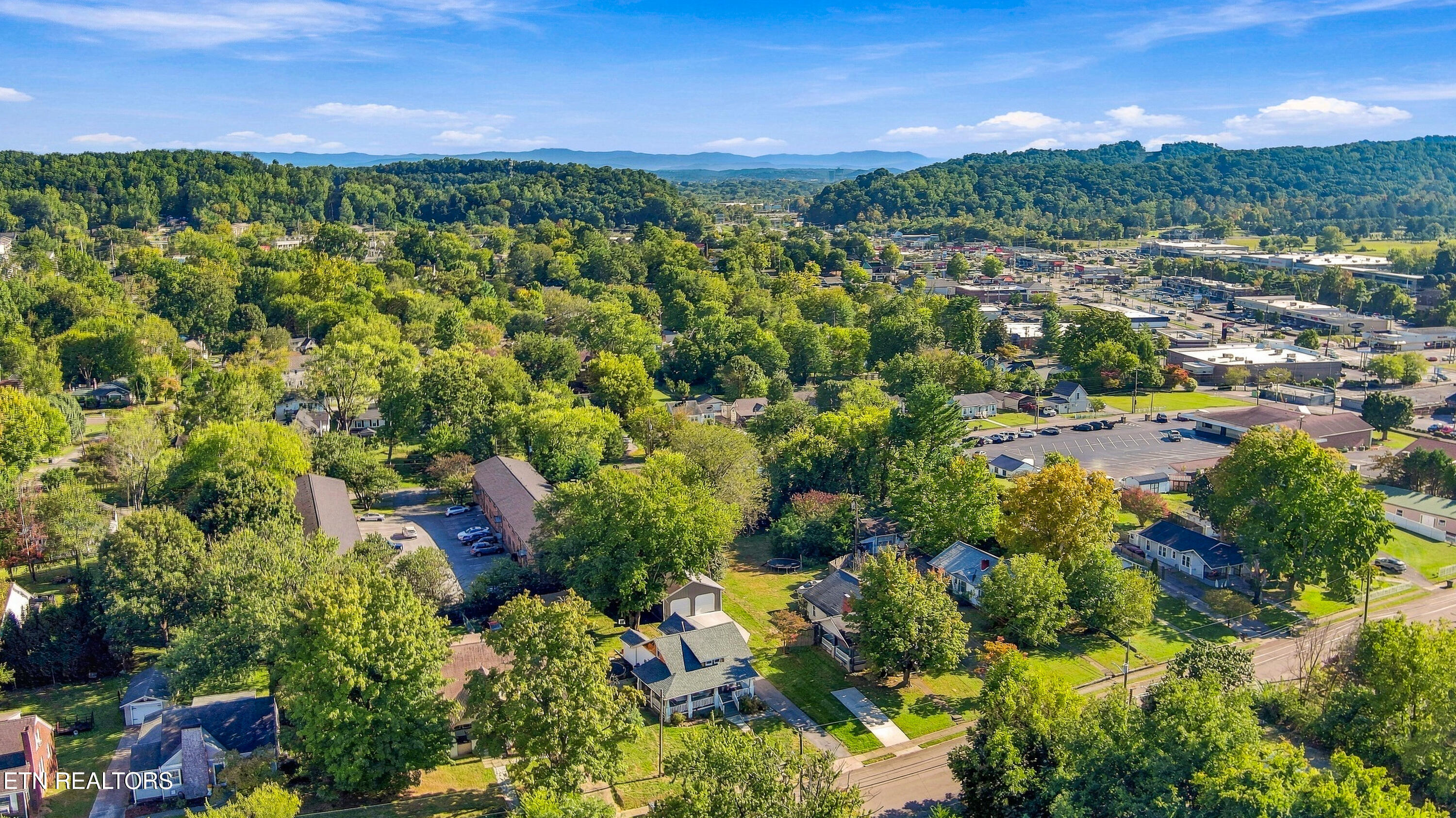 134 Hillcrest Drive Knoxville TN 37918