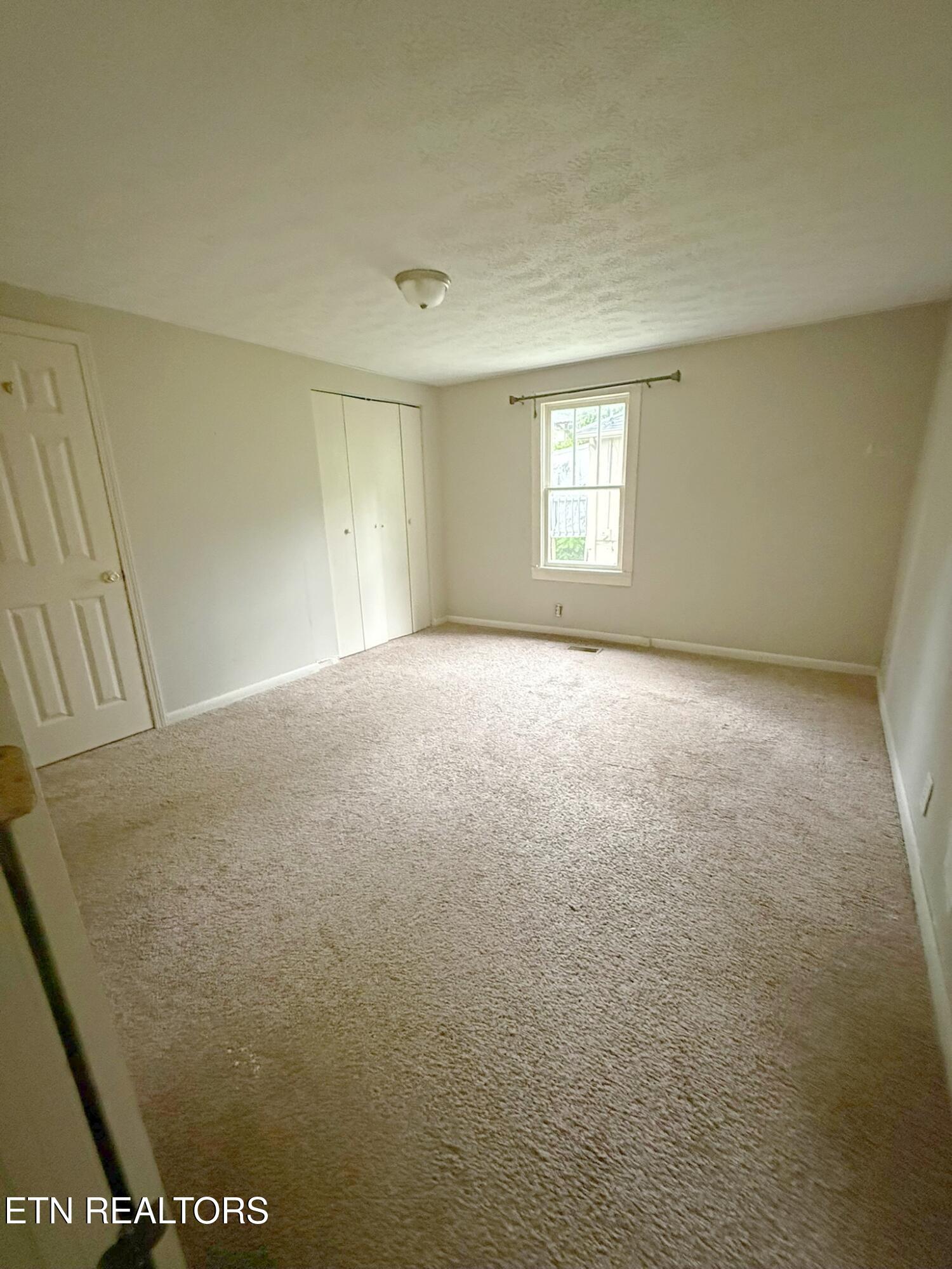 313 W Walden Street Lafollette TN 37766