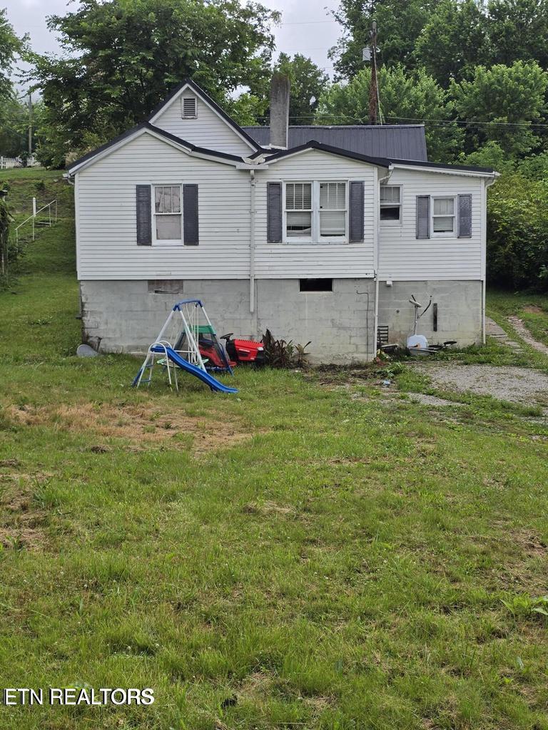 313 W Walden Street Lafollette TN 37766