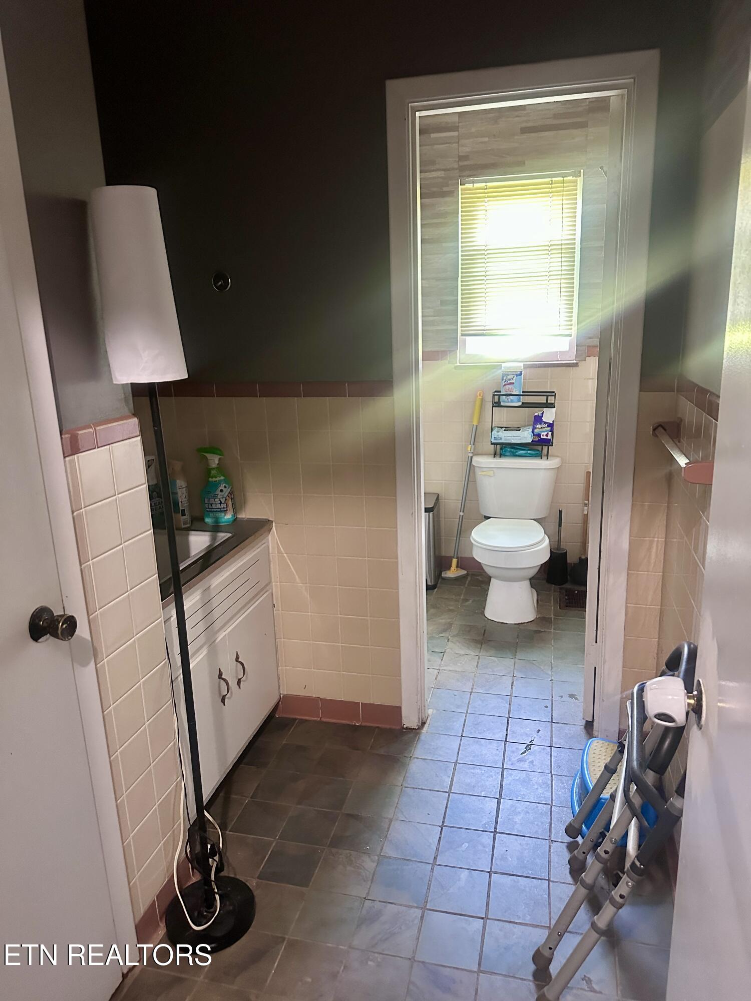 1061 S Linden Drive Alcoa TN 37701