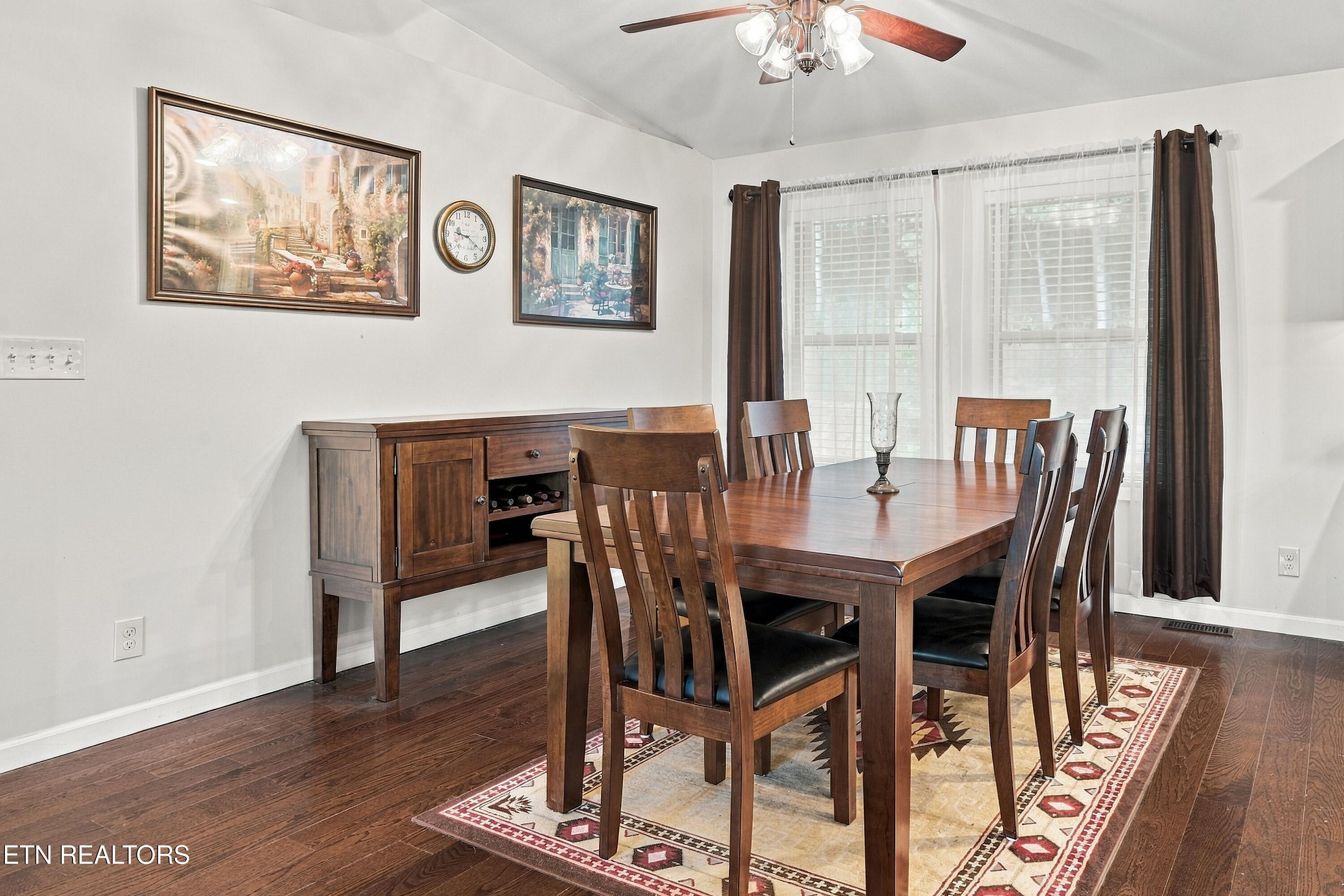 2021 Compton Court Sevierville TN 37876