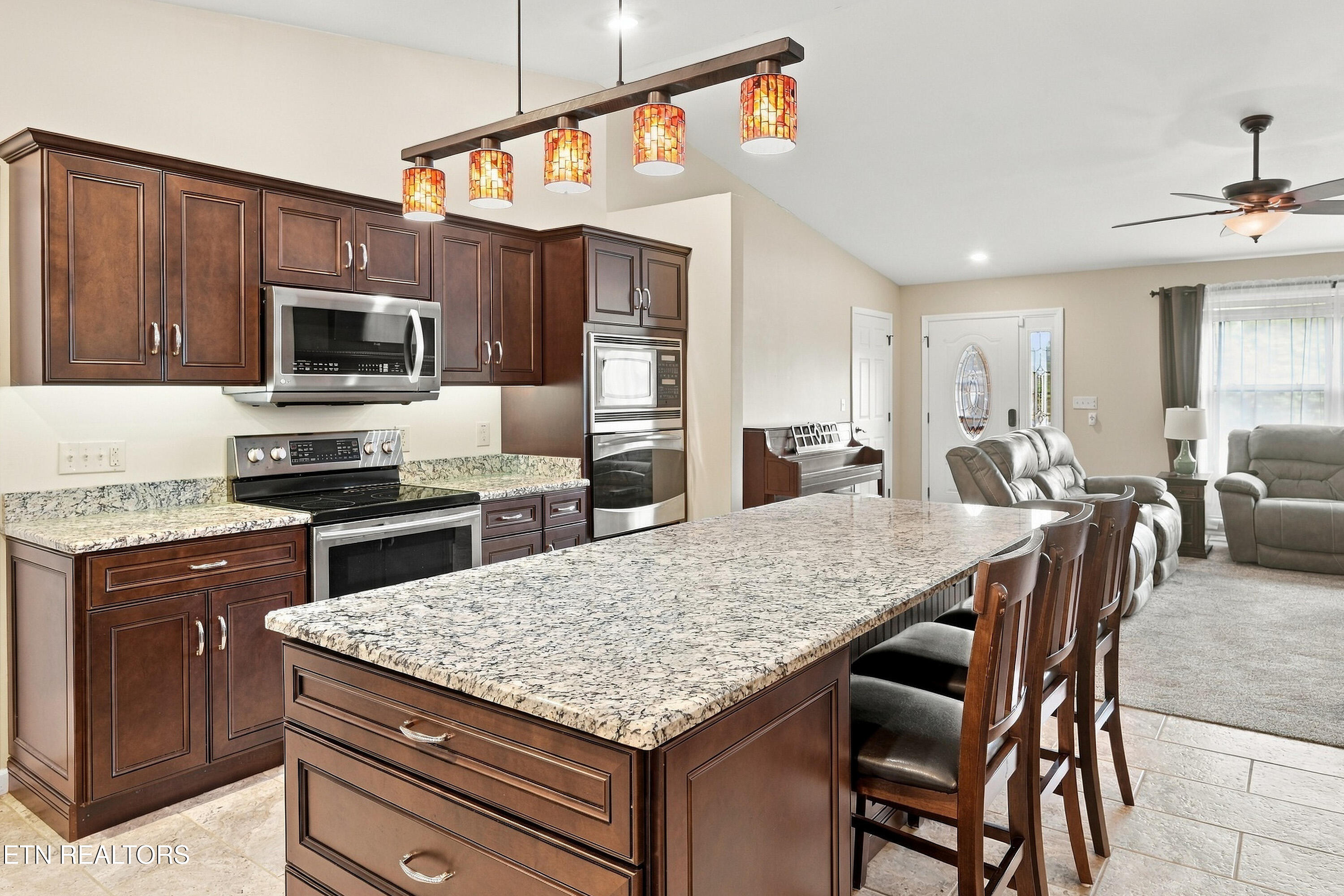 2021 Compton Court Sevierville TN 37876