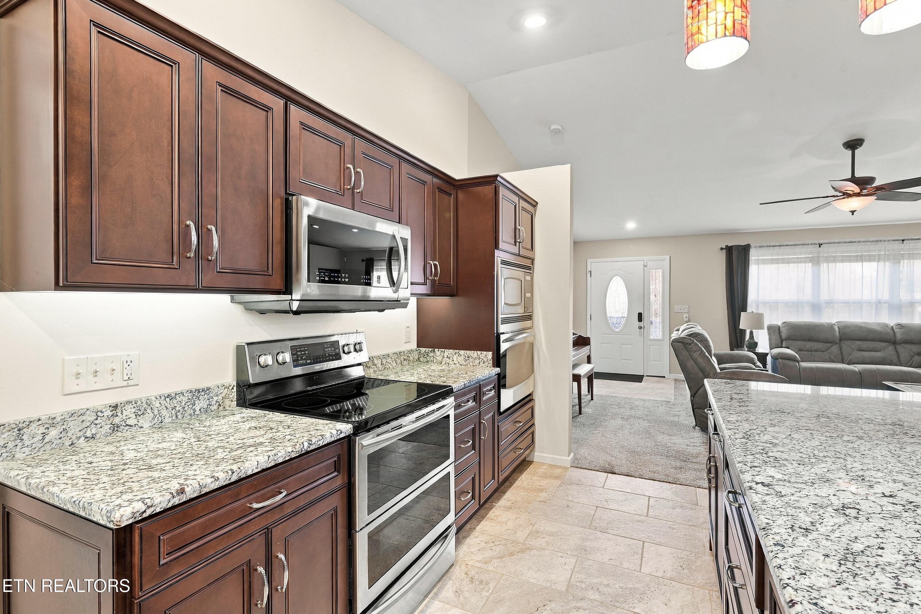 2021 Compton Court Sevierville TN 37876