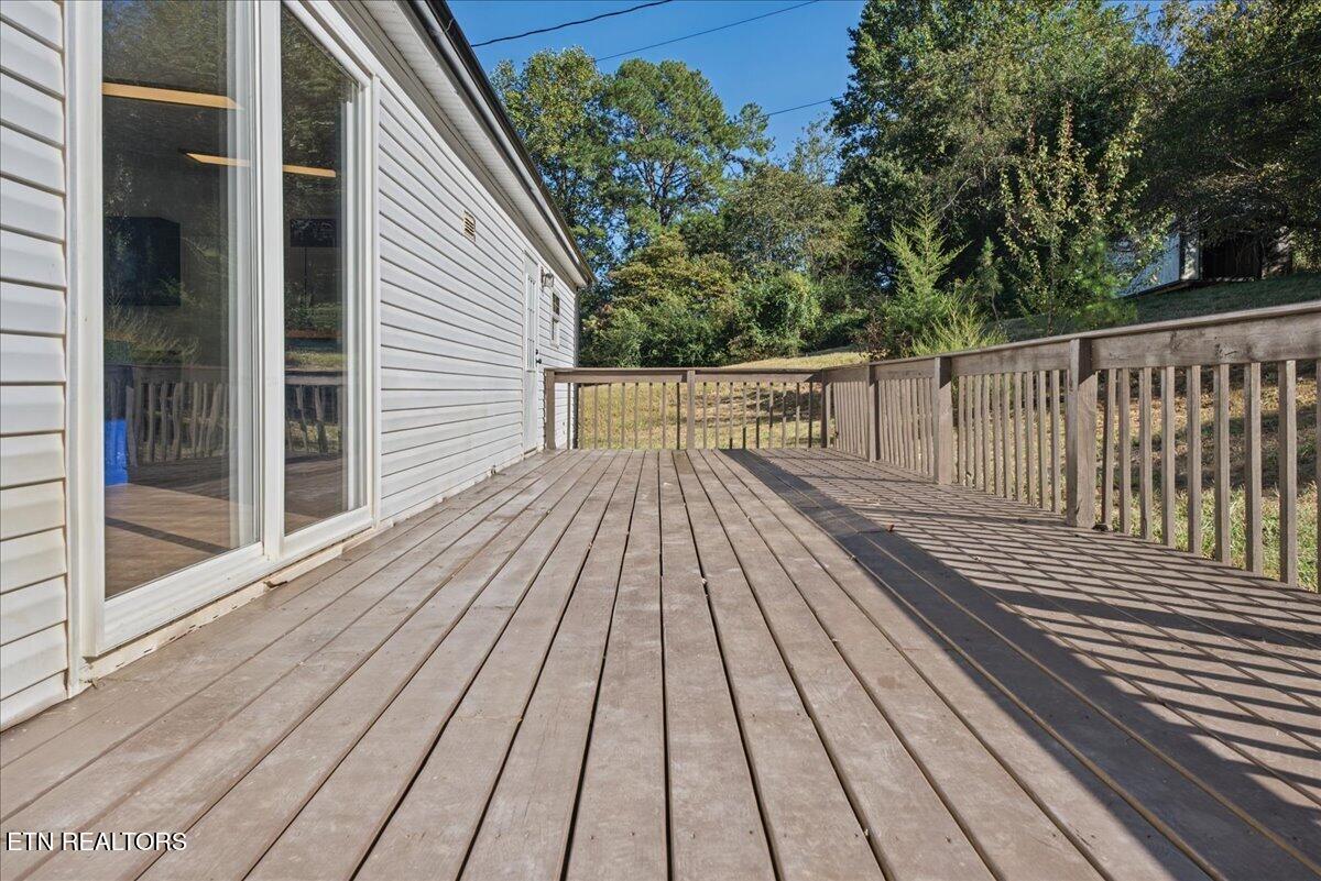 2807 Clouds Road New Tazewell TN 37825