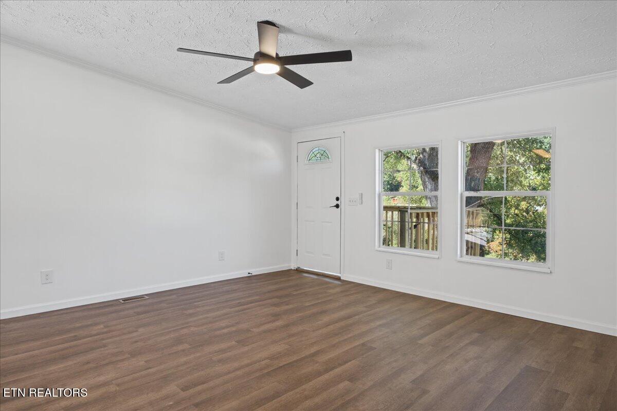 2807 Clouds Road New Tazewell TN 37825