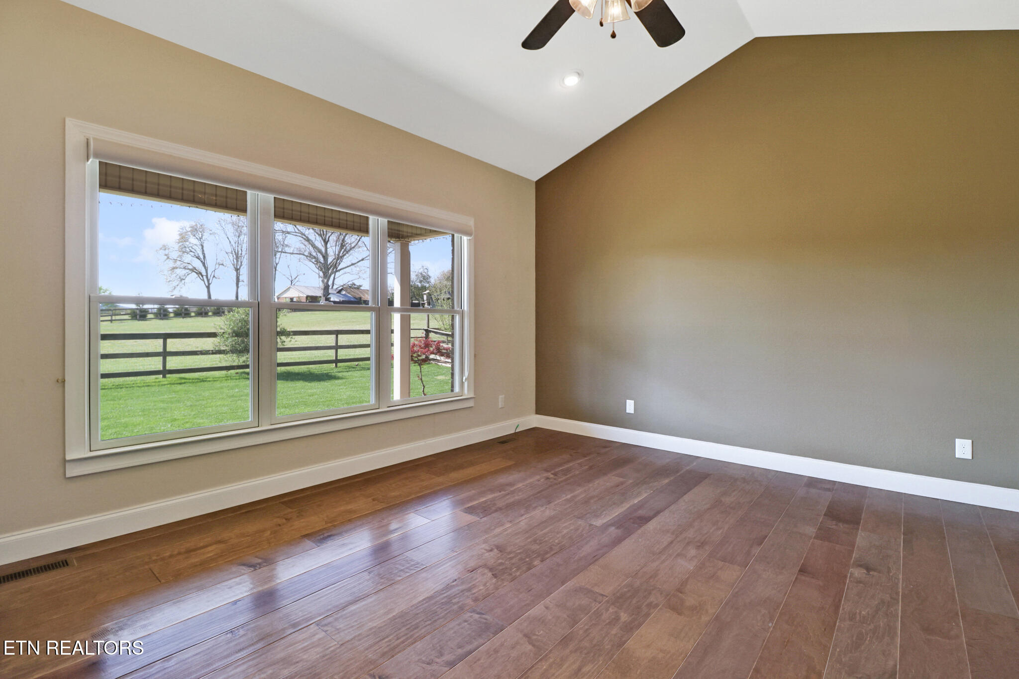 352 Eli Ford Road Crossville TN 38571