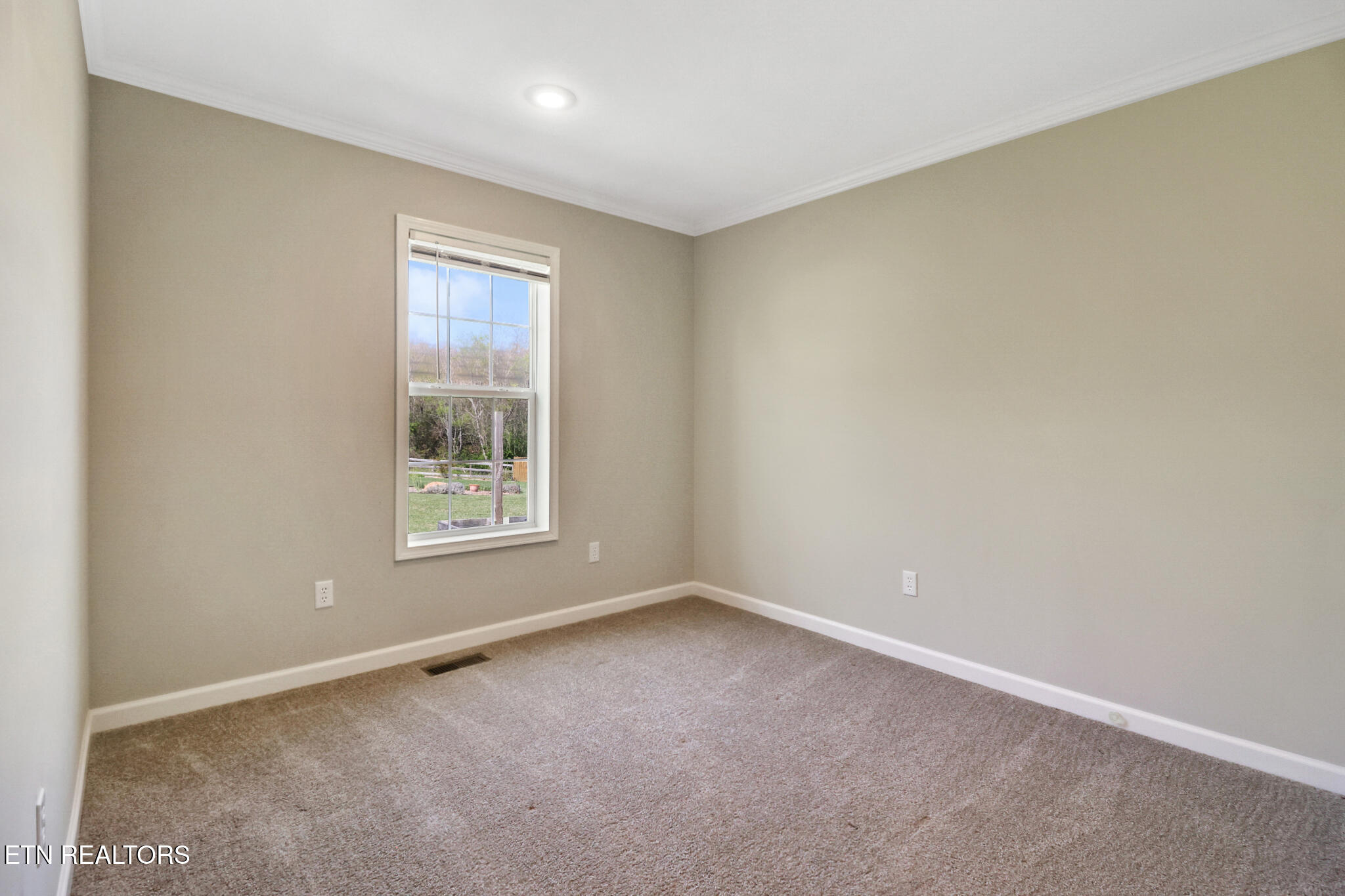 352 Eli Ford Road Crossville TN 38571