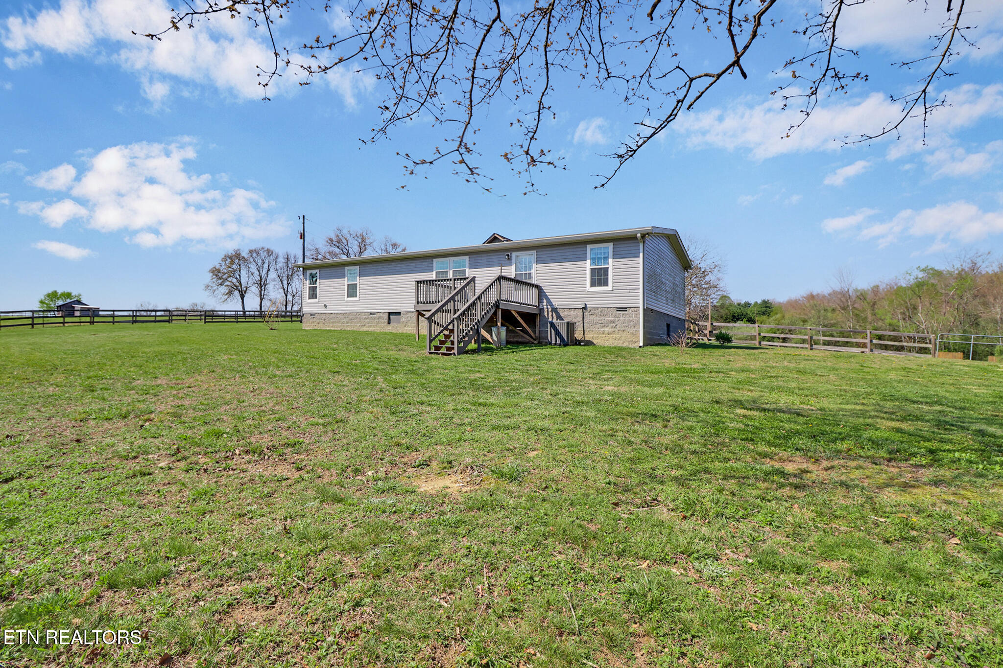 352 Eli Ford Road Crossville TN 38571