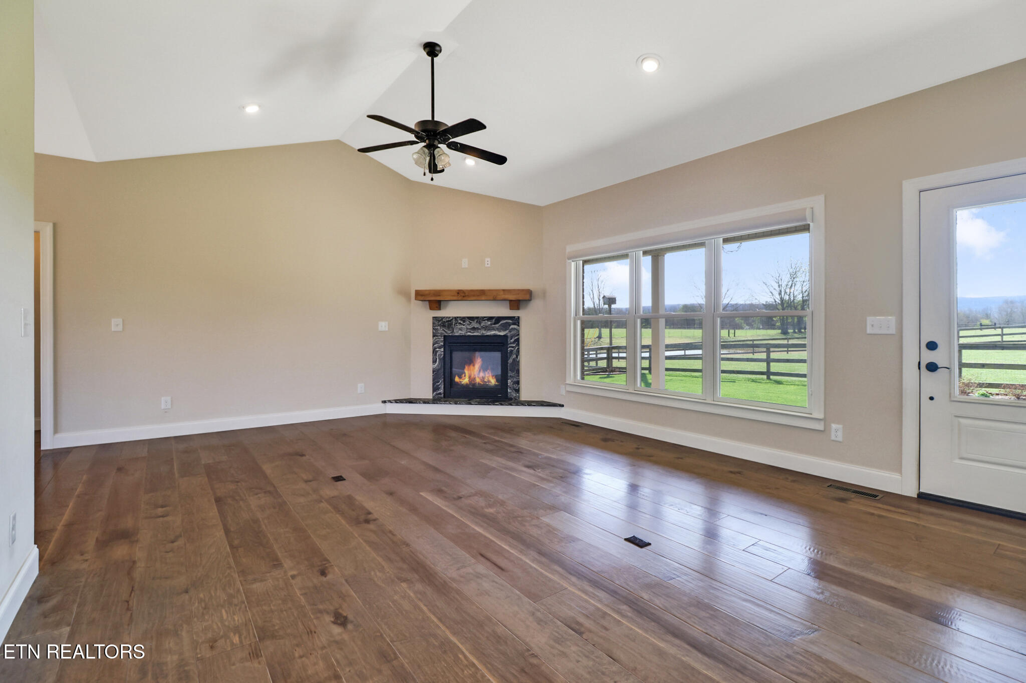 352 Eli Ford Road Crossville TN 38571