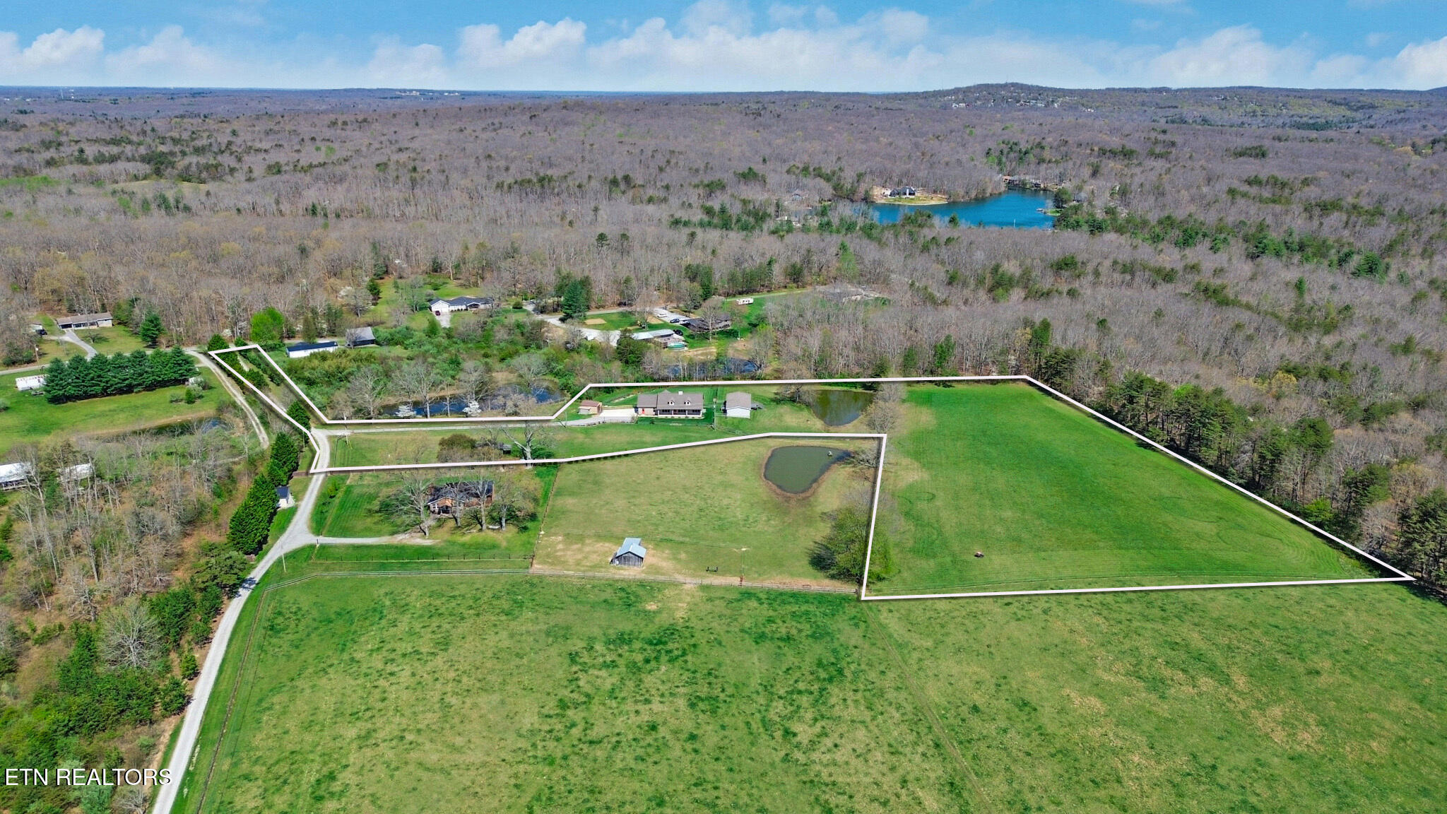 352 Eli Ford Road Crossville TN 38571