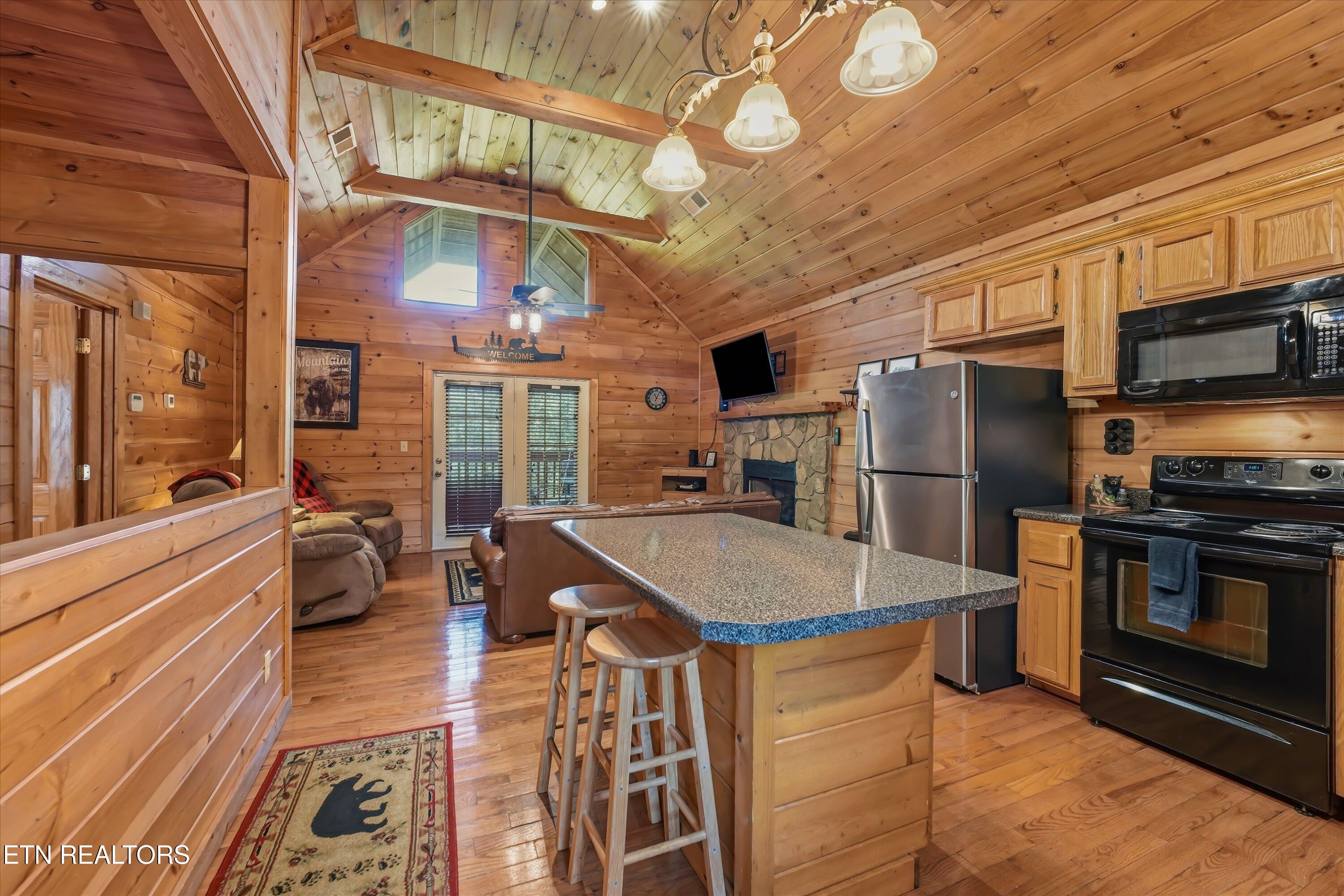 530-4 Chickasaw Gap Way Pigeon Forge TN 37863