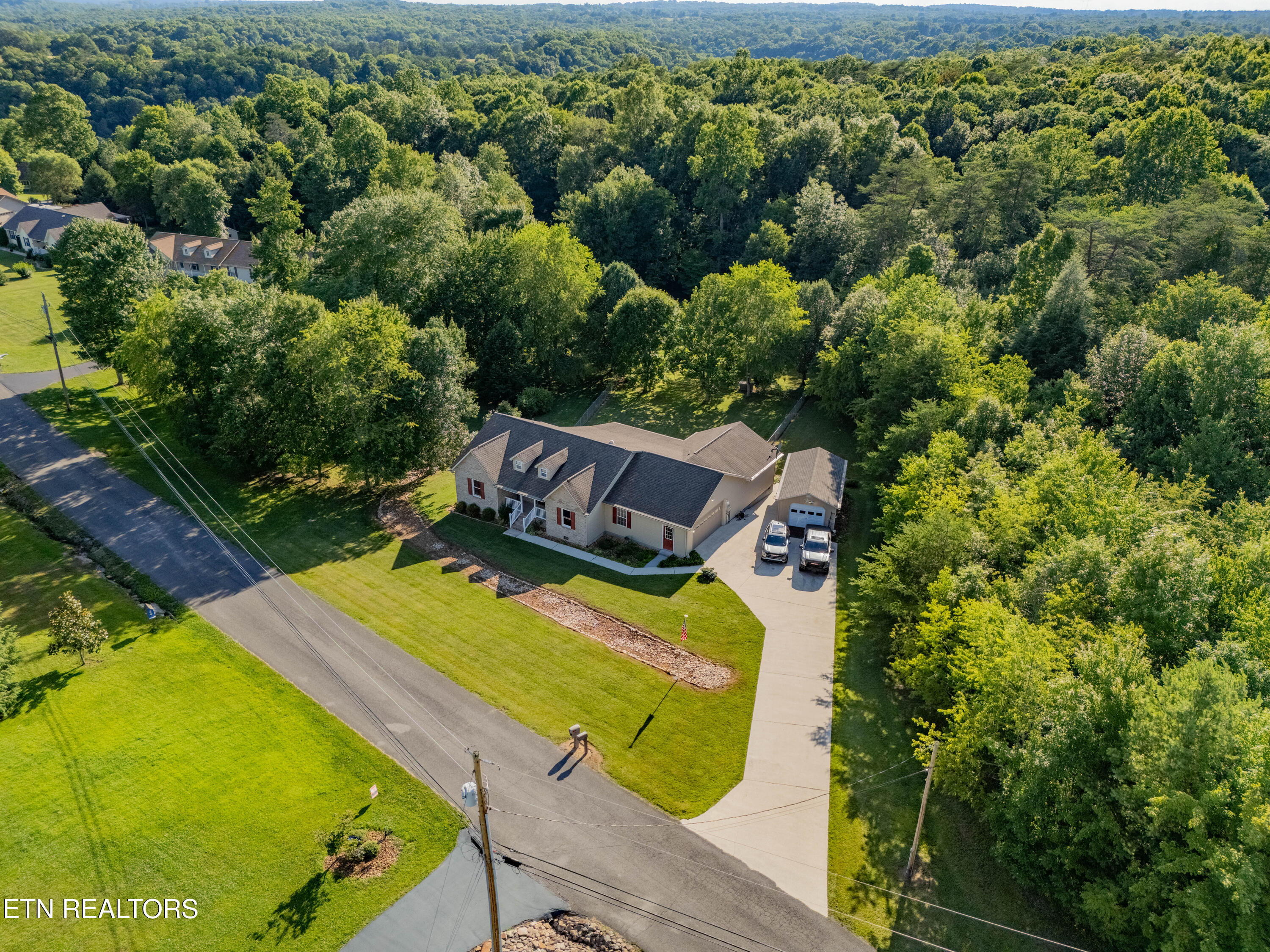 542 Sunset Ridge Drive Crossville TN 38571