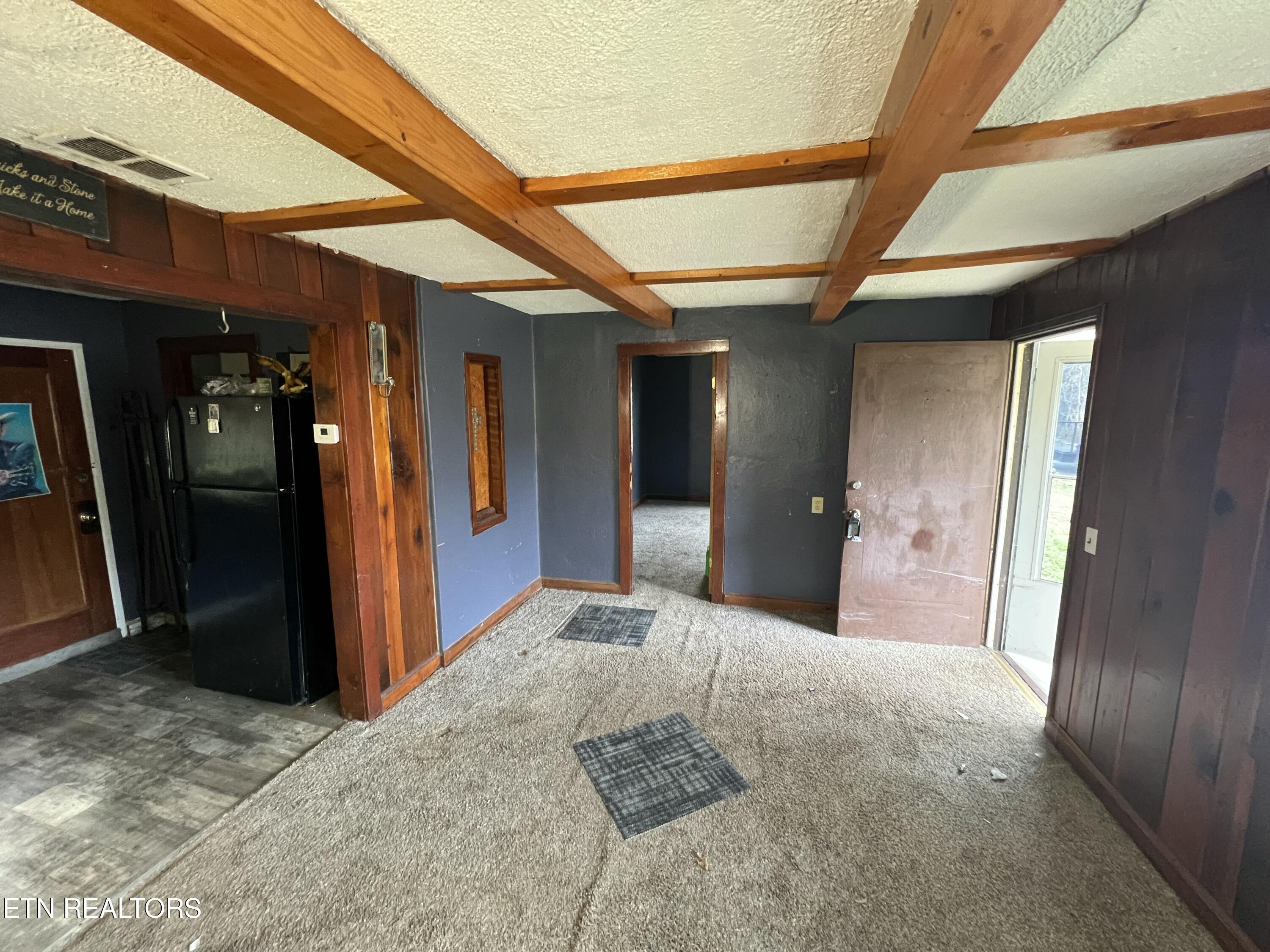 129 Turkey Road Powell TN 37849